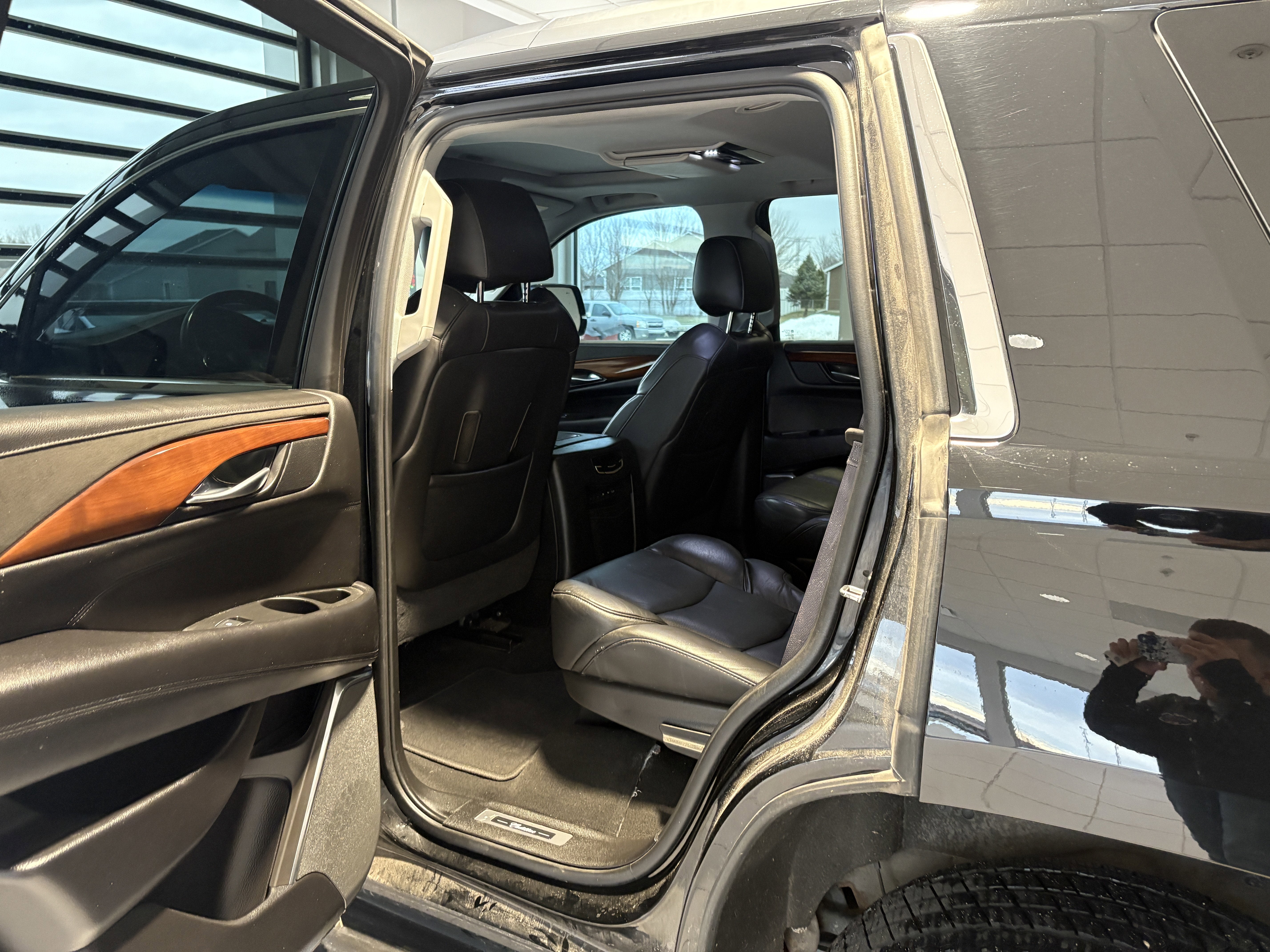 2017 Cadillac Escalade Luxury