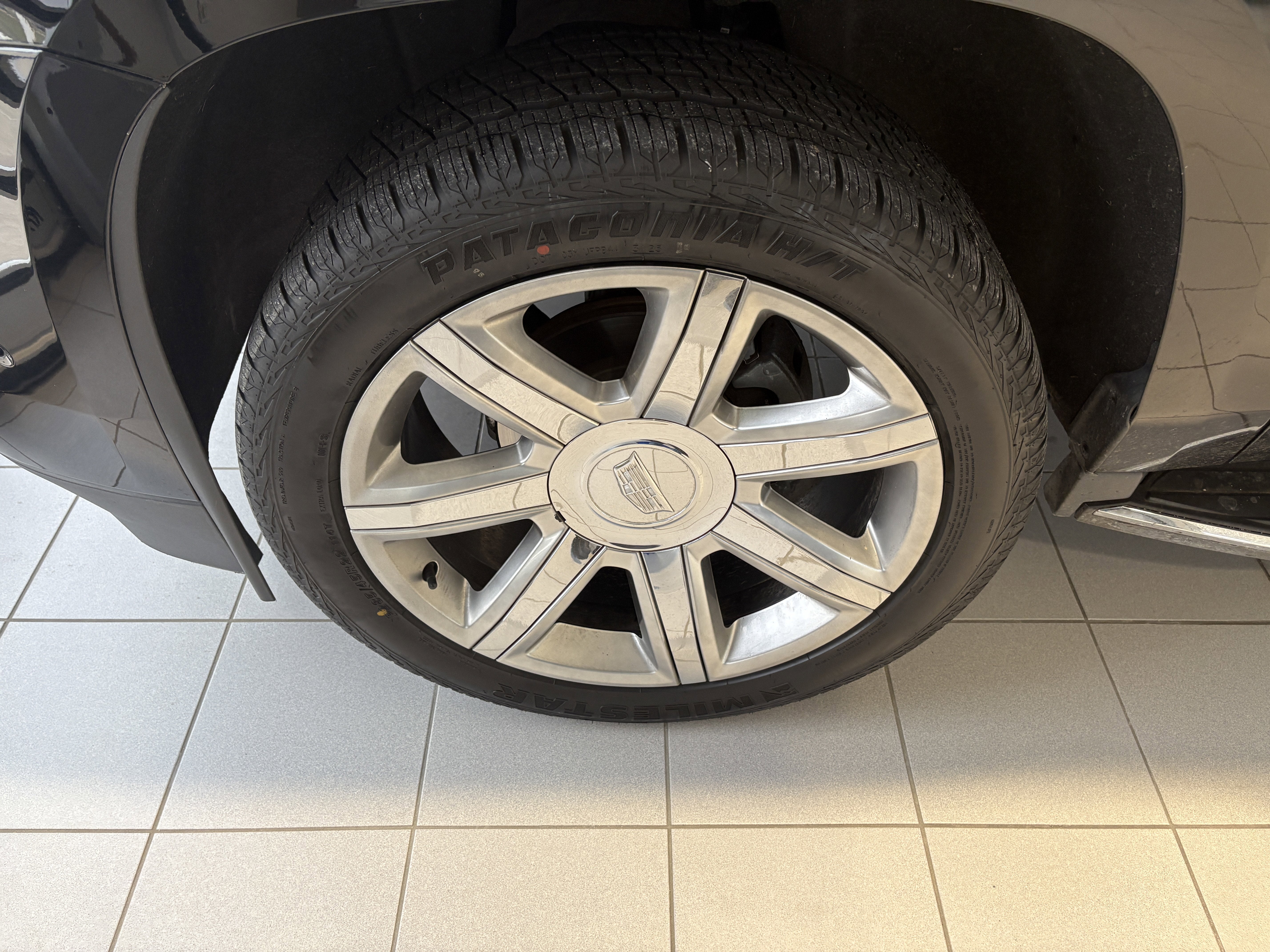 2017 Cadillac Escalade Luxury