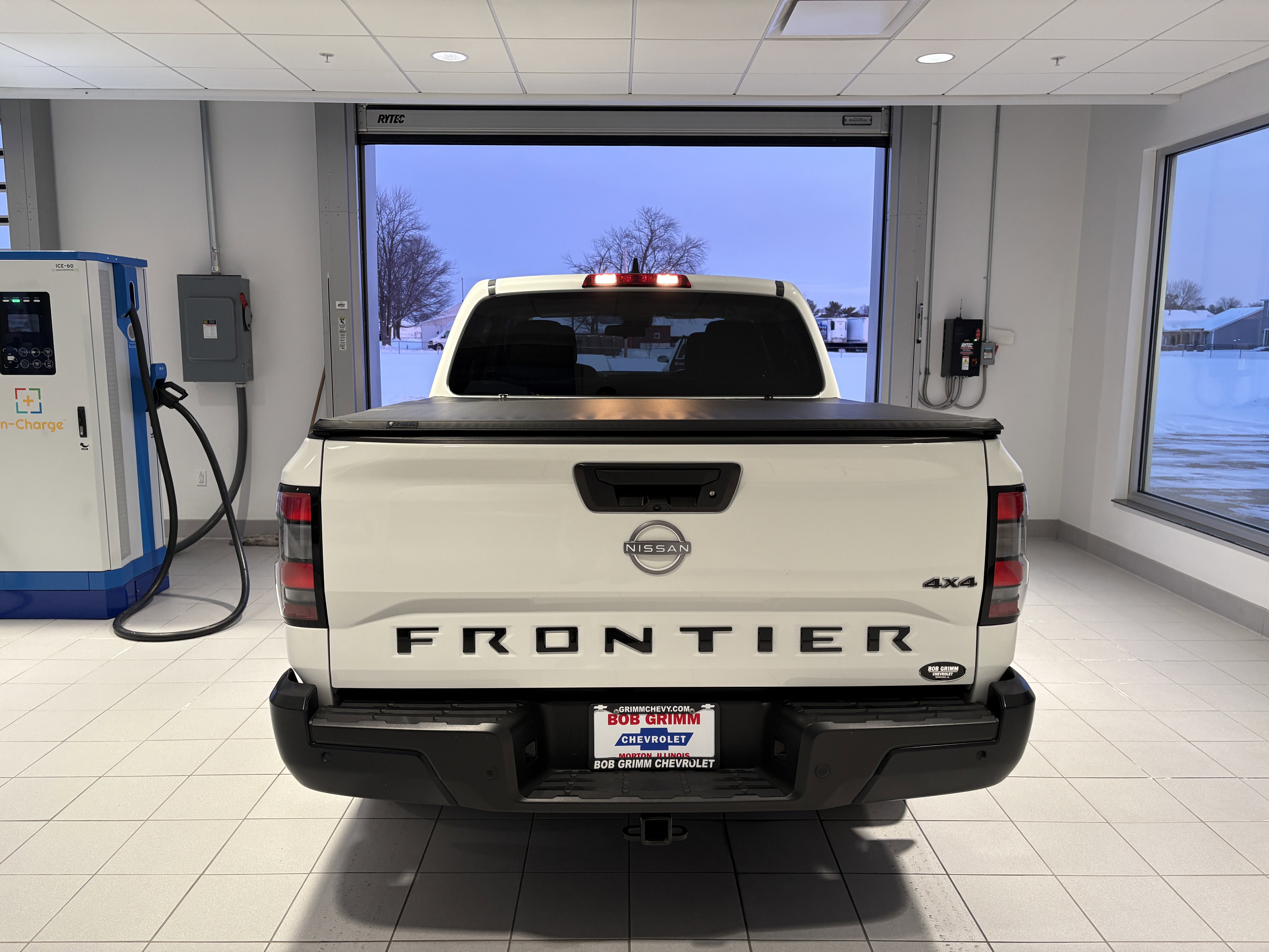 2024 Nissan Frontier S