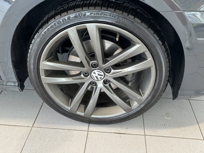 2017 Volkswagen Passat 1.8T R-Line