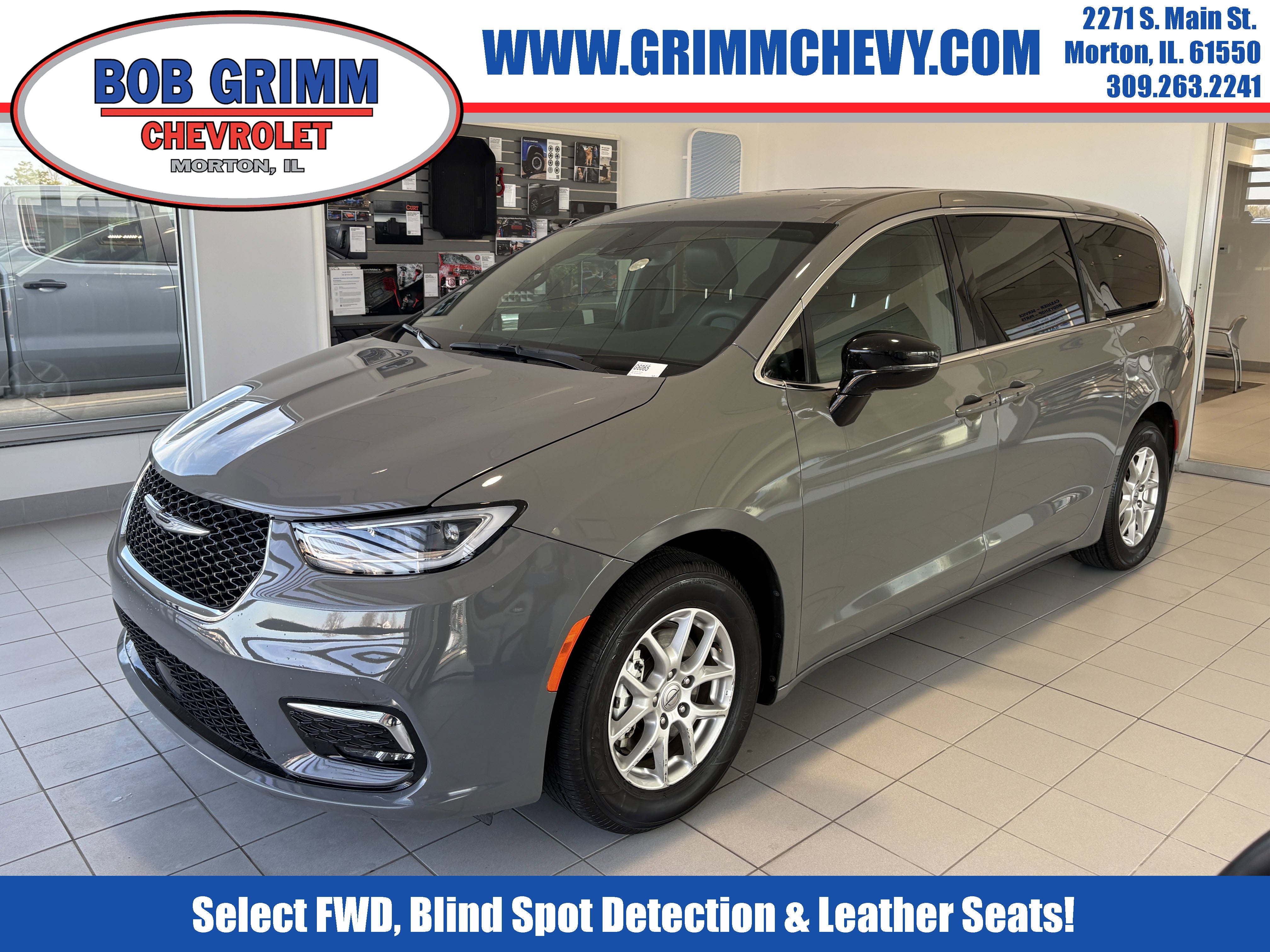 2025 Chrysler Pacifica Select