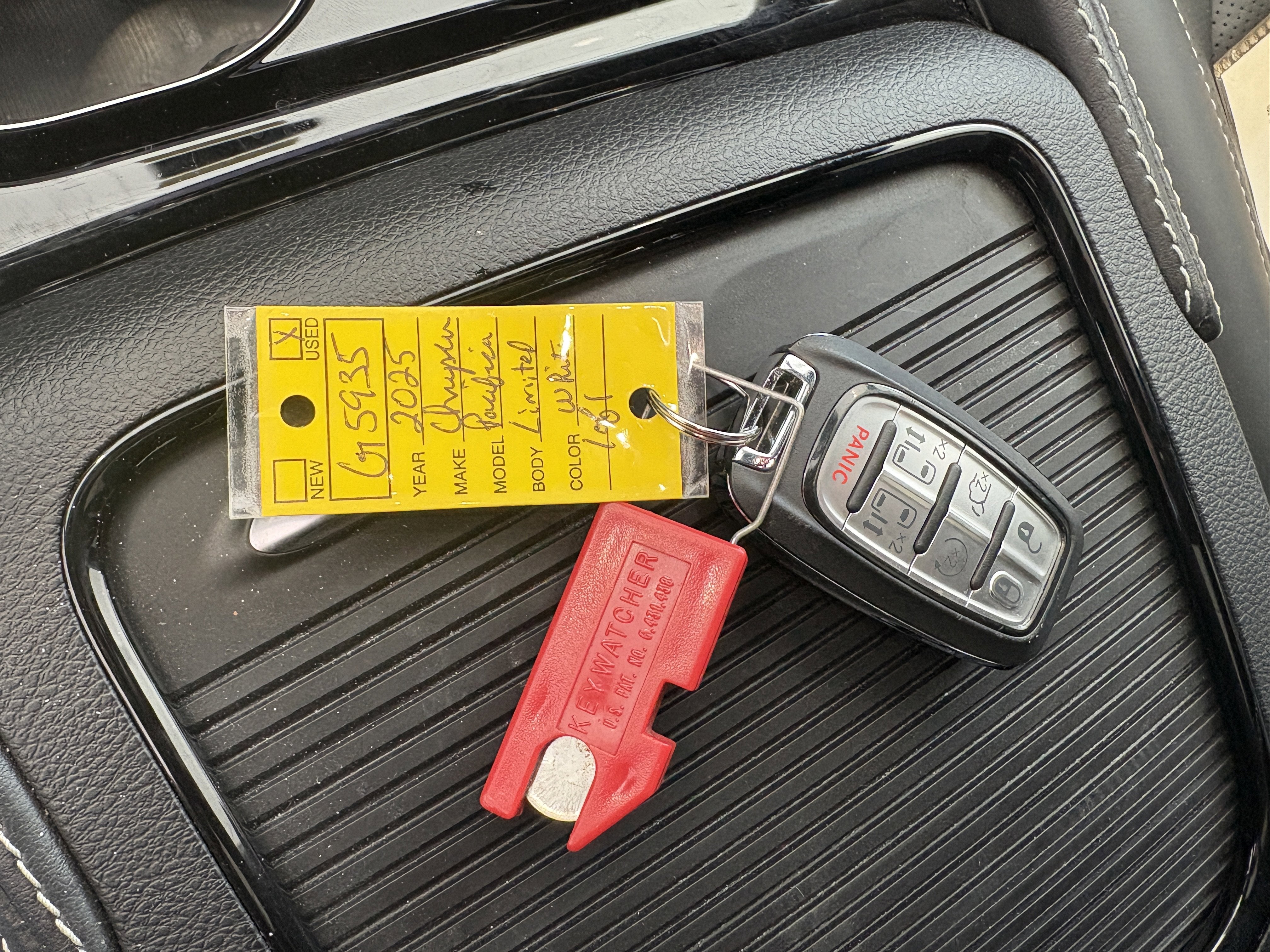 2025 Chrysler Pacifica Limited