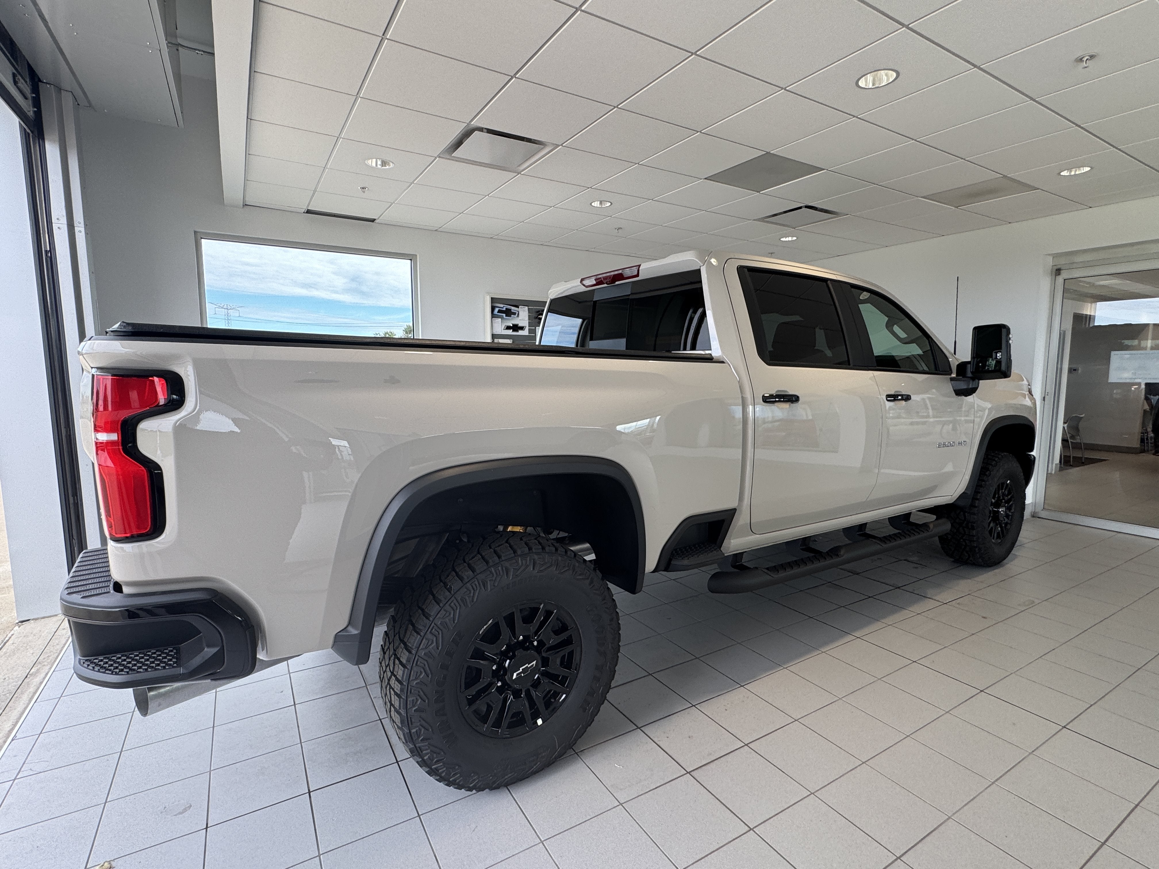 2026 Chevrolet Silverado 2500 HD ZR2