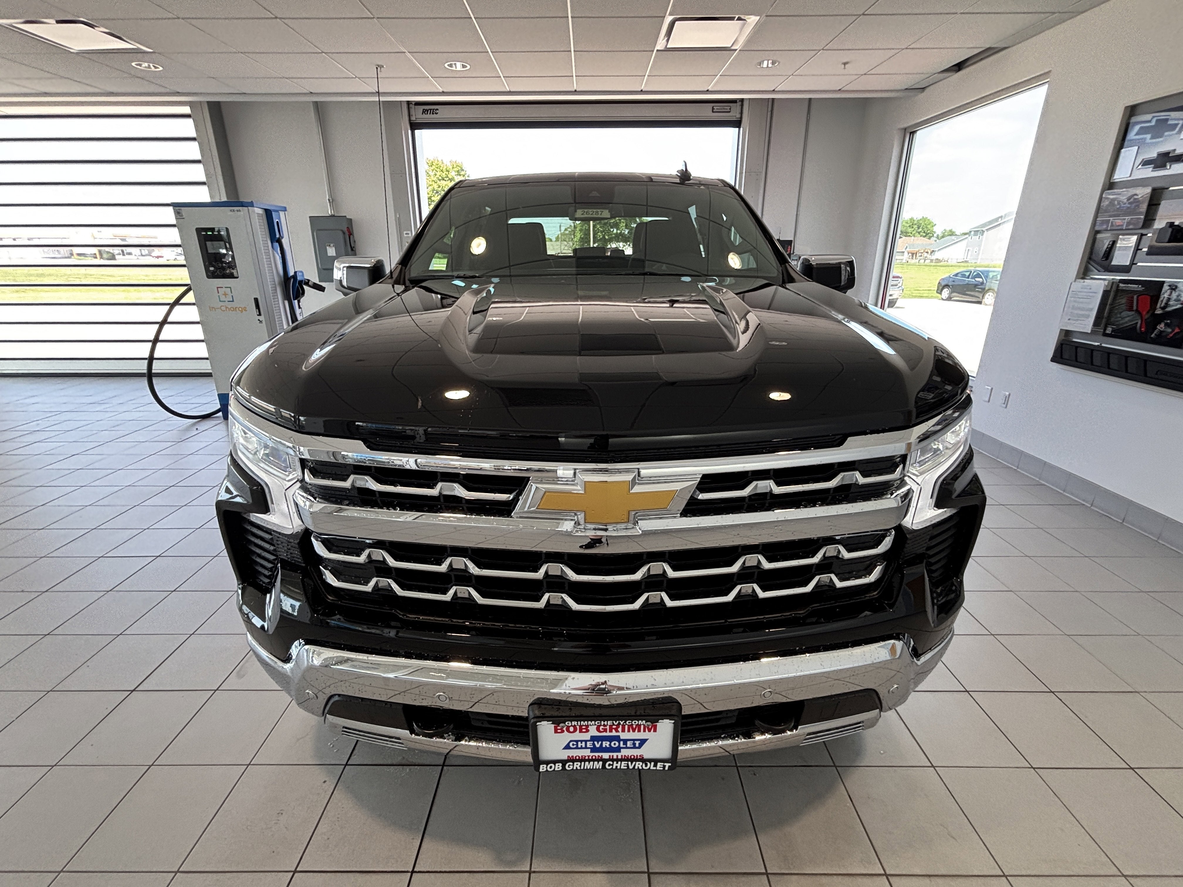 2026 Chevrolet Silverado 1500 LTZ - Photo 5