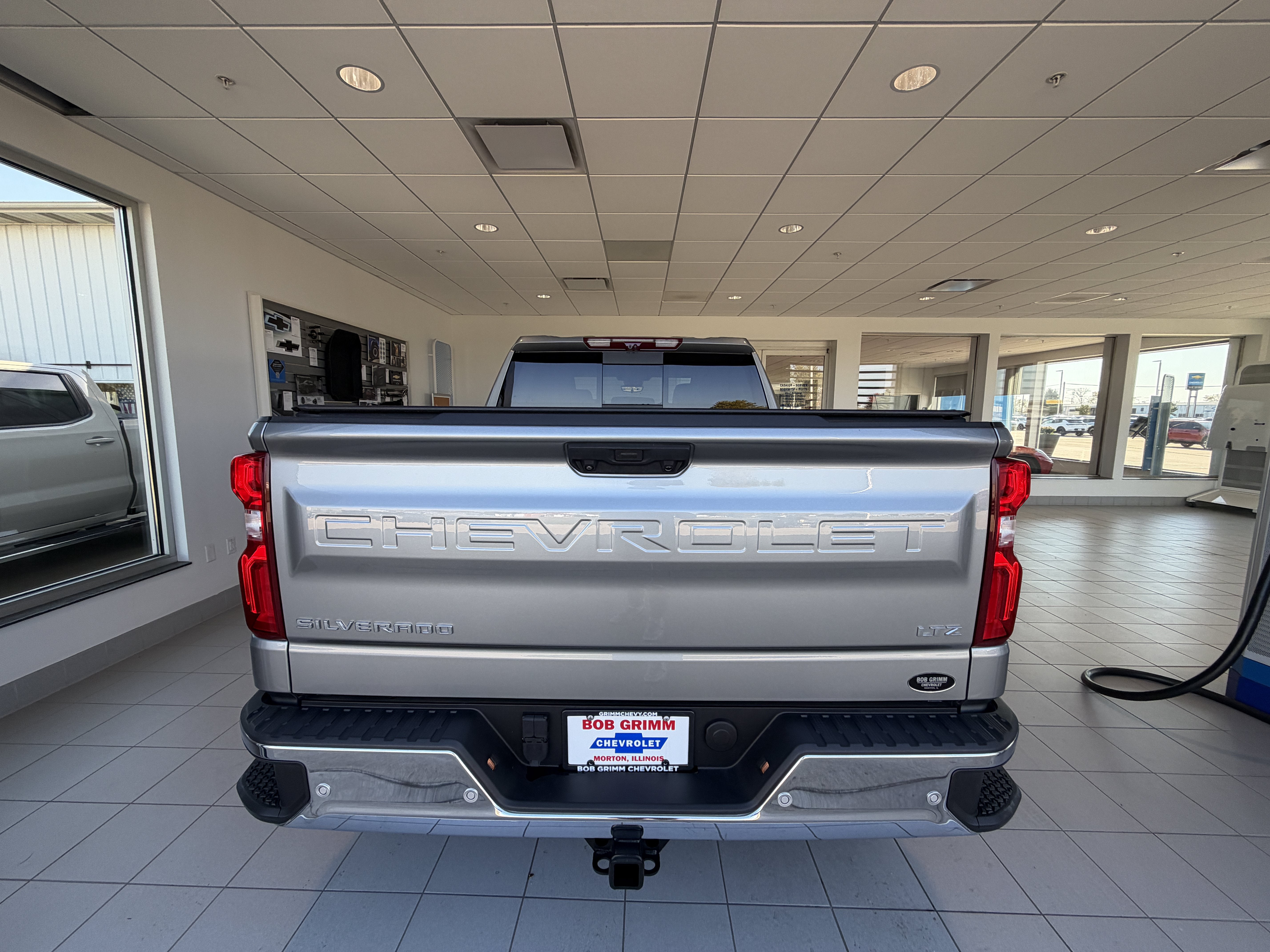 2025 Chevrolet Silverado 1500 LTZ