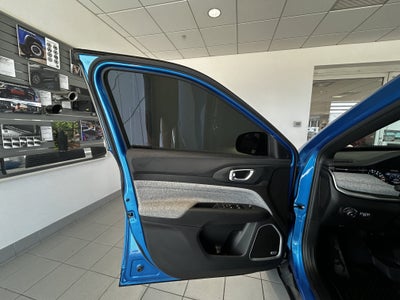 2024 Jeep Compass Latitude Lux FWD