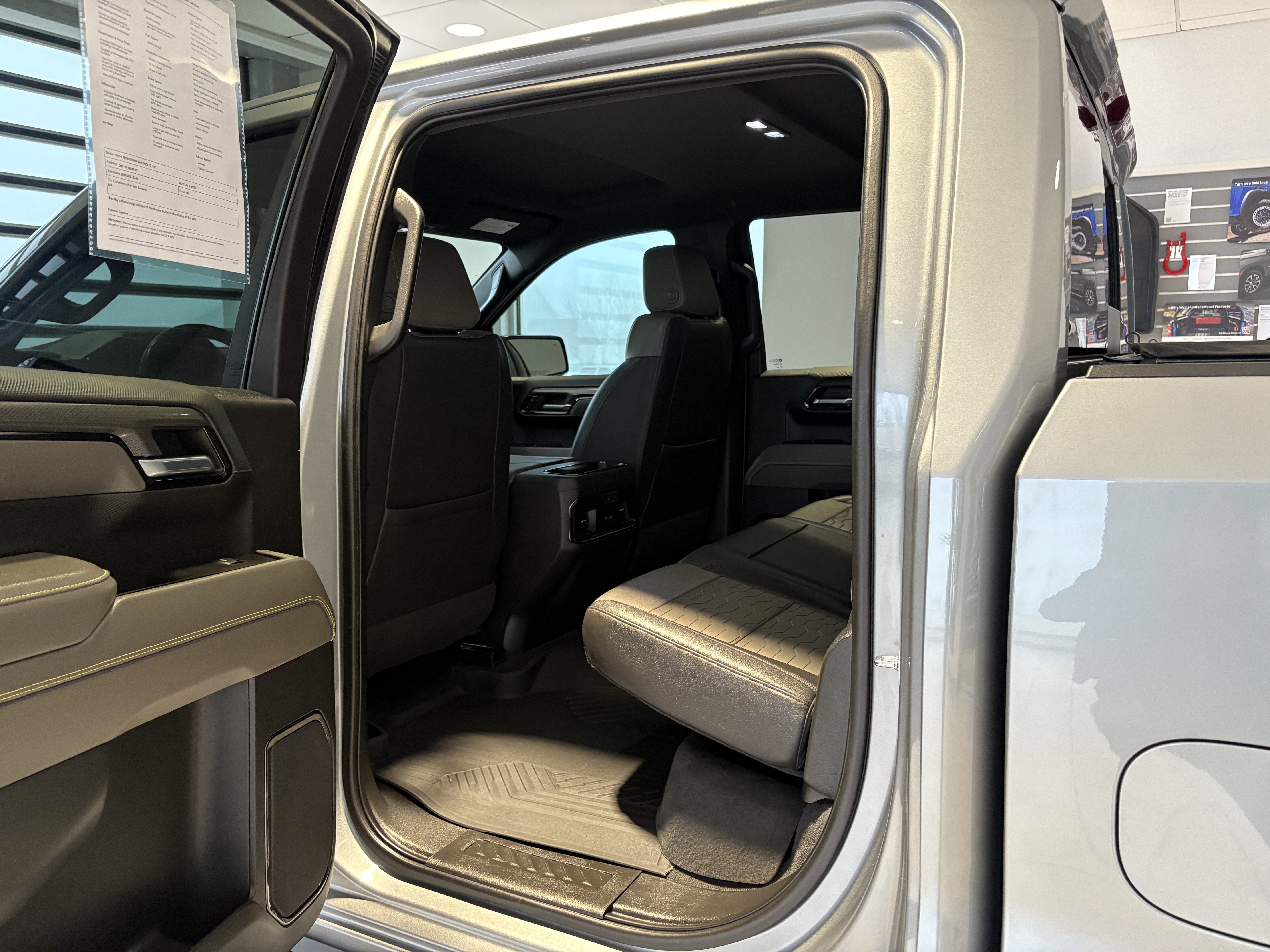 2023 Chevrolet Silverado 1500 ZR2