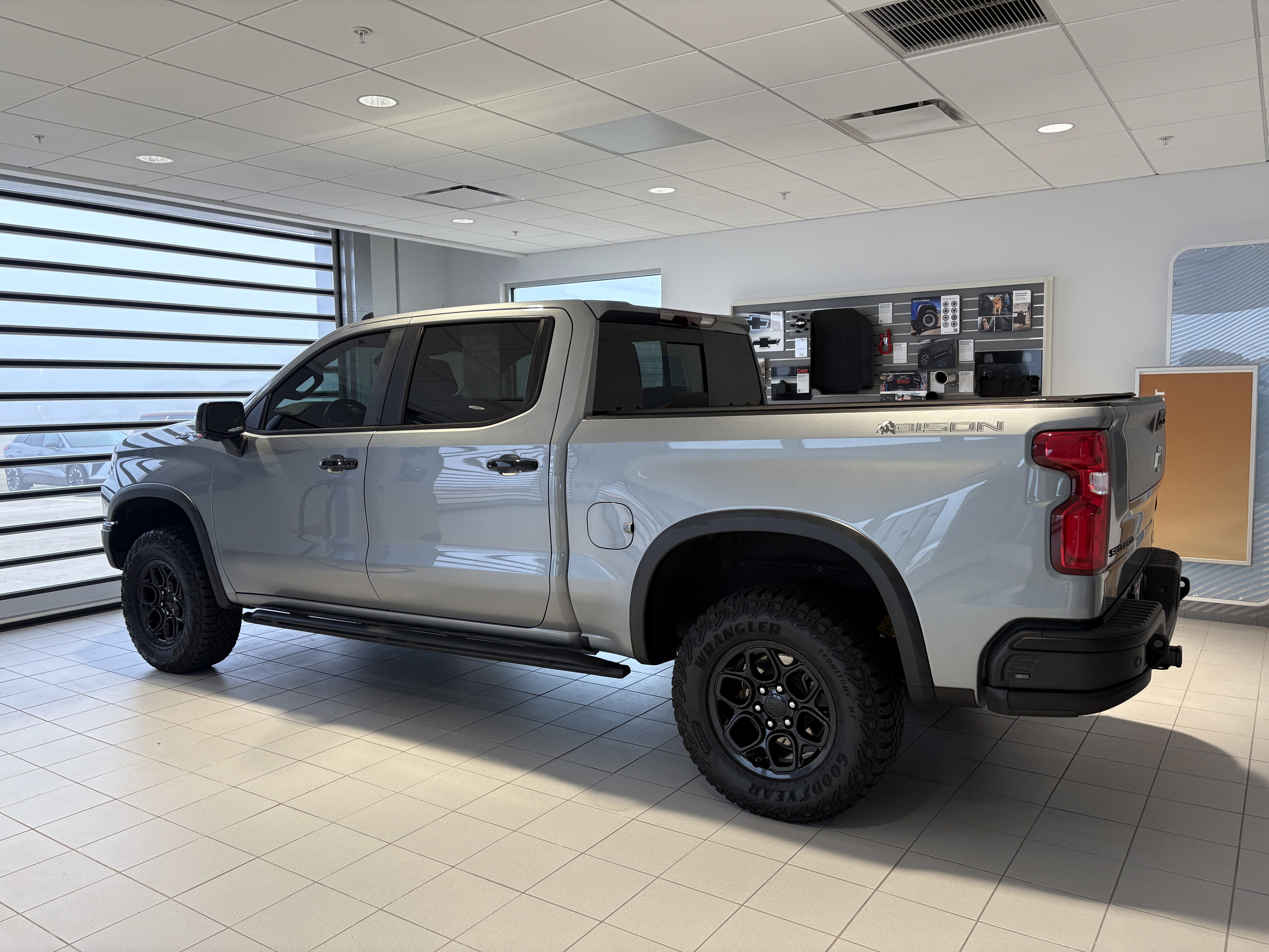 2023 Chevrolet Silverado 1500 ZR2