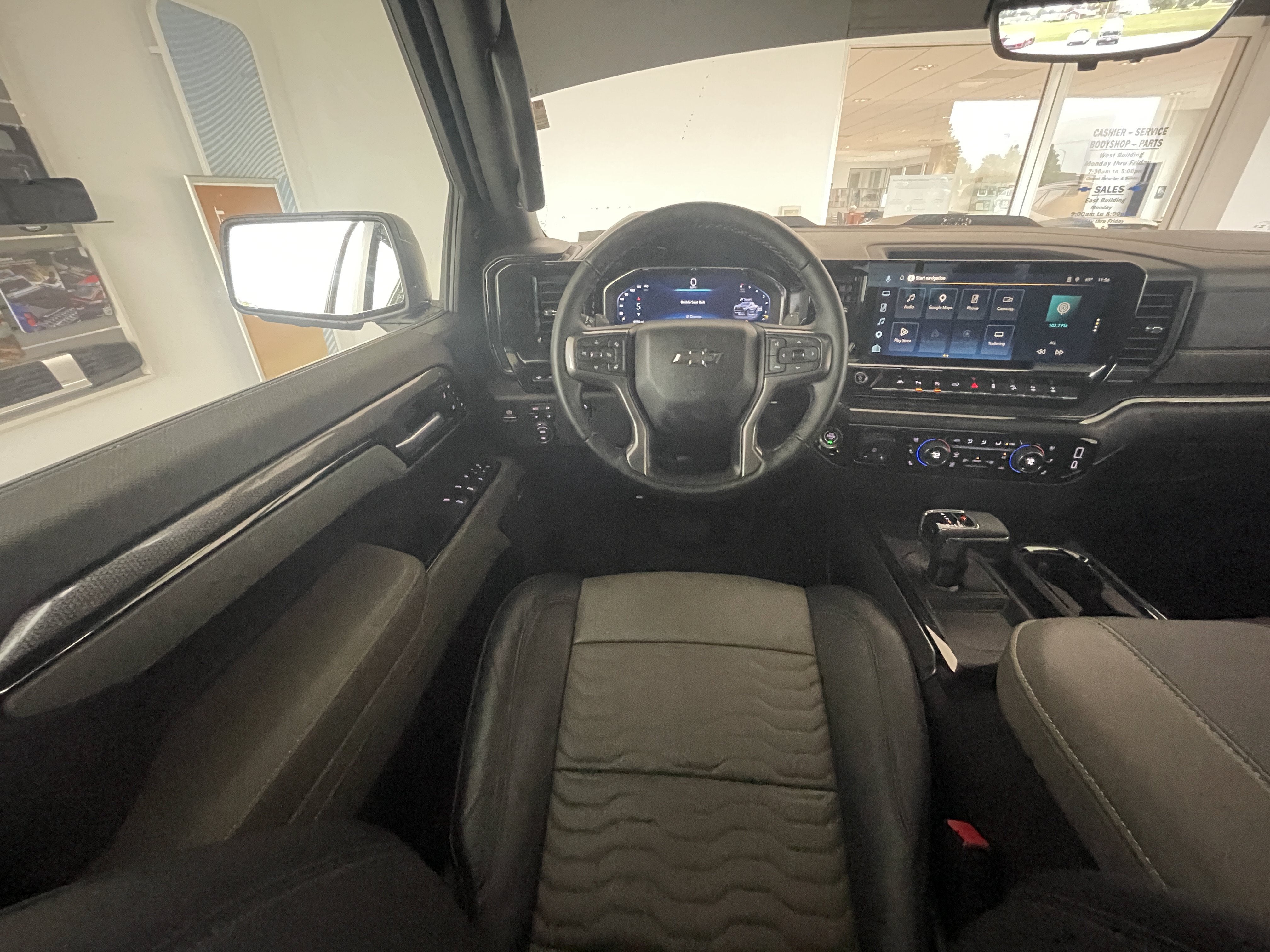 2025 Chevrolet Silverado 1500 ZR2