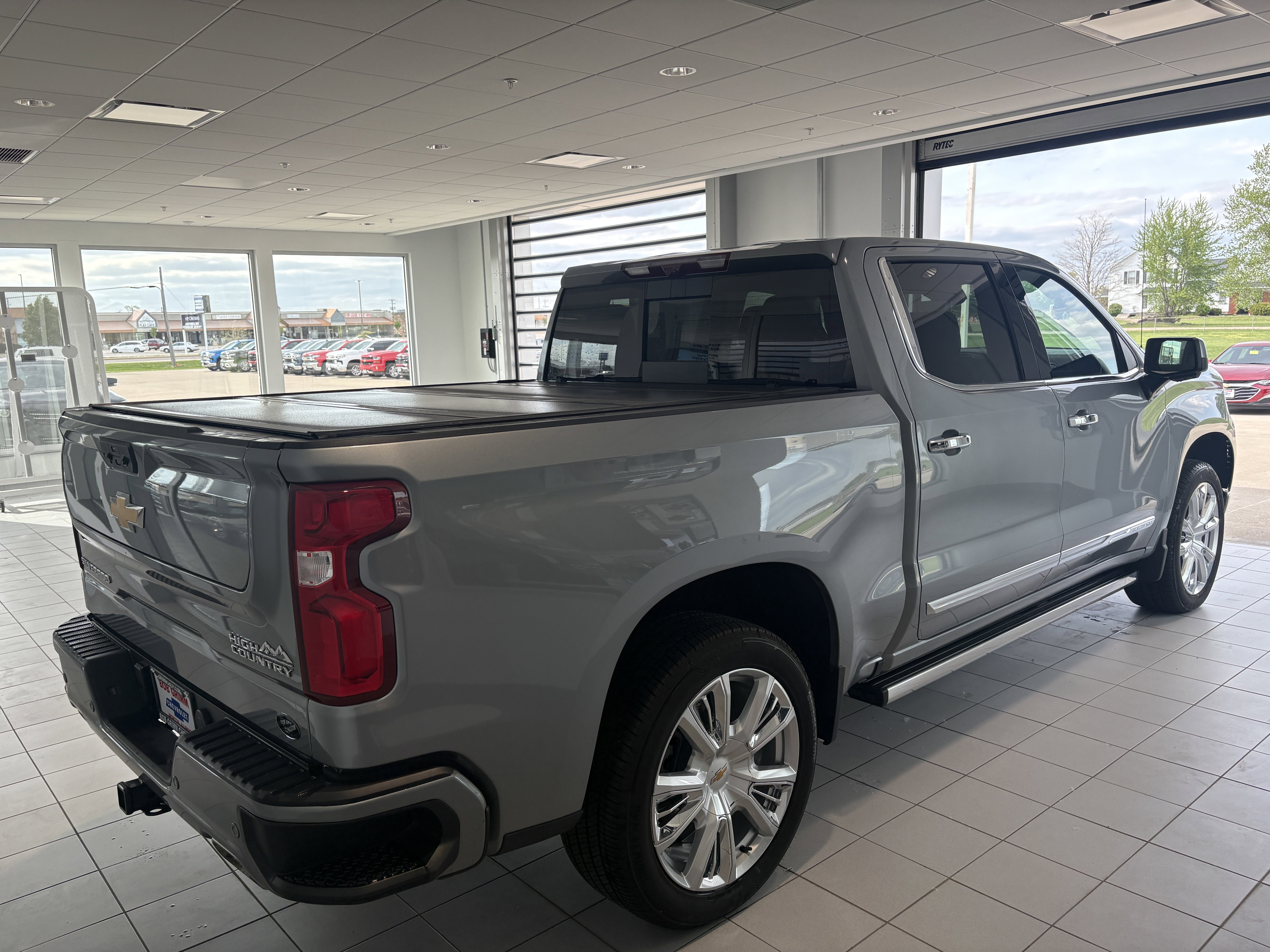 2025 Chevrolet Silverado 1500 High Country