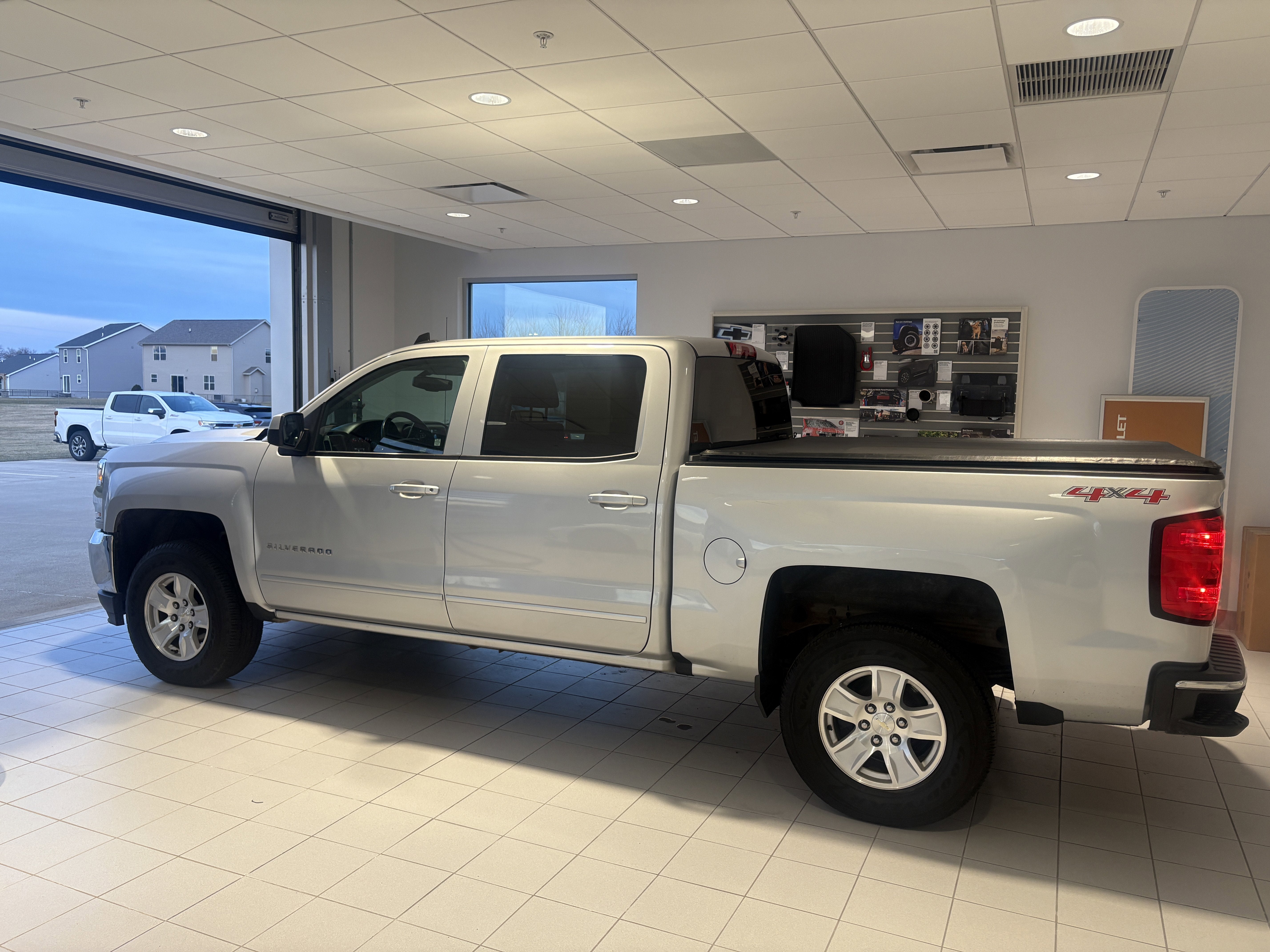 2017 Chevrolet Silverado 1500 LT