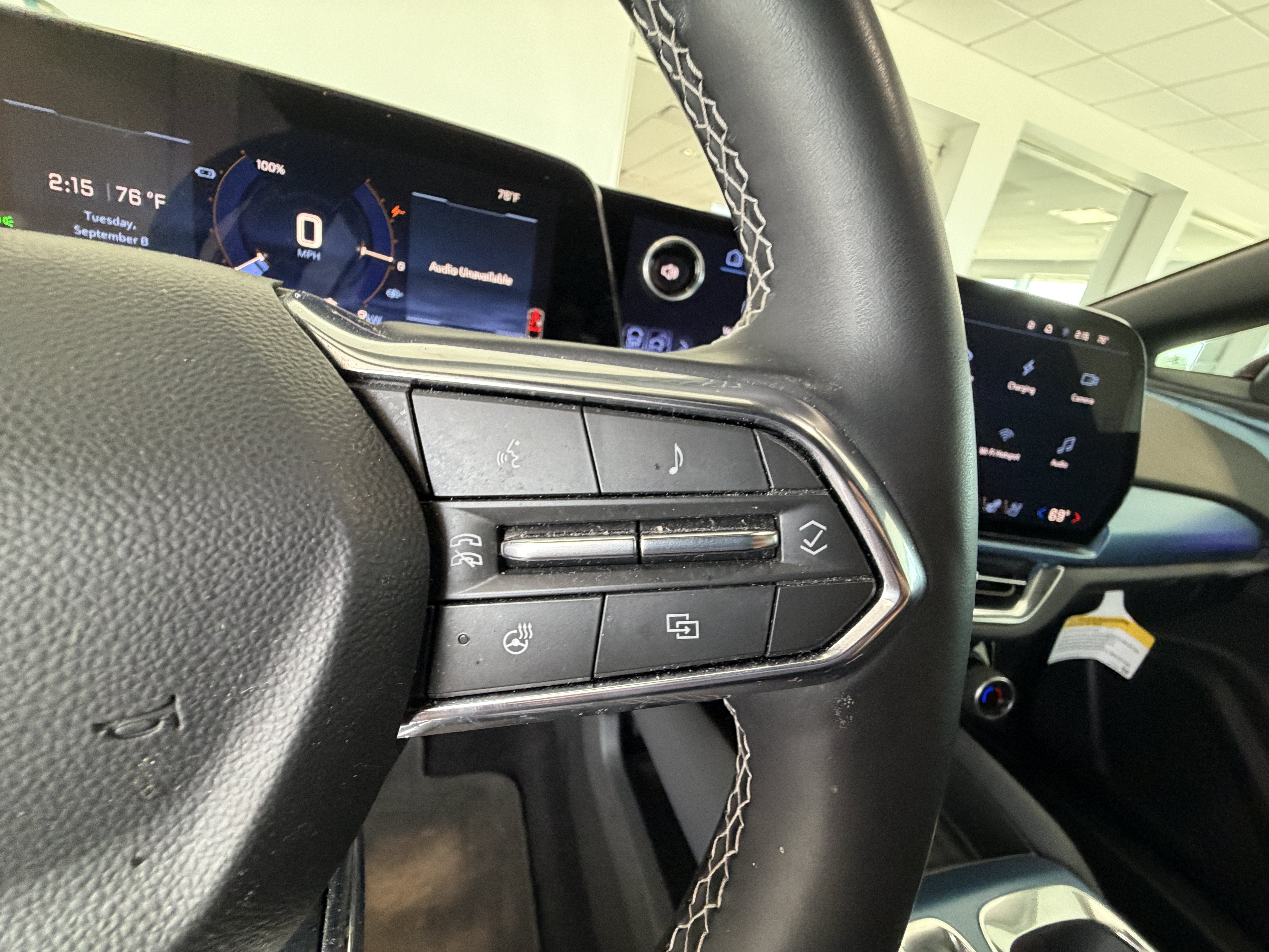 2025 Chevrolet Equinox EV LT