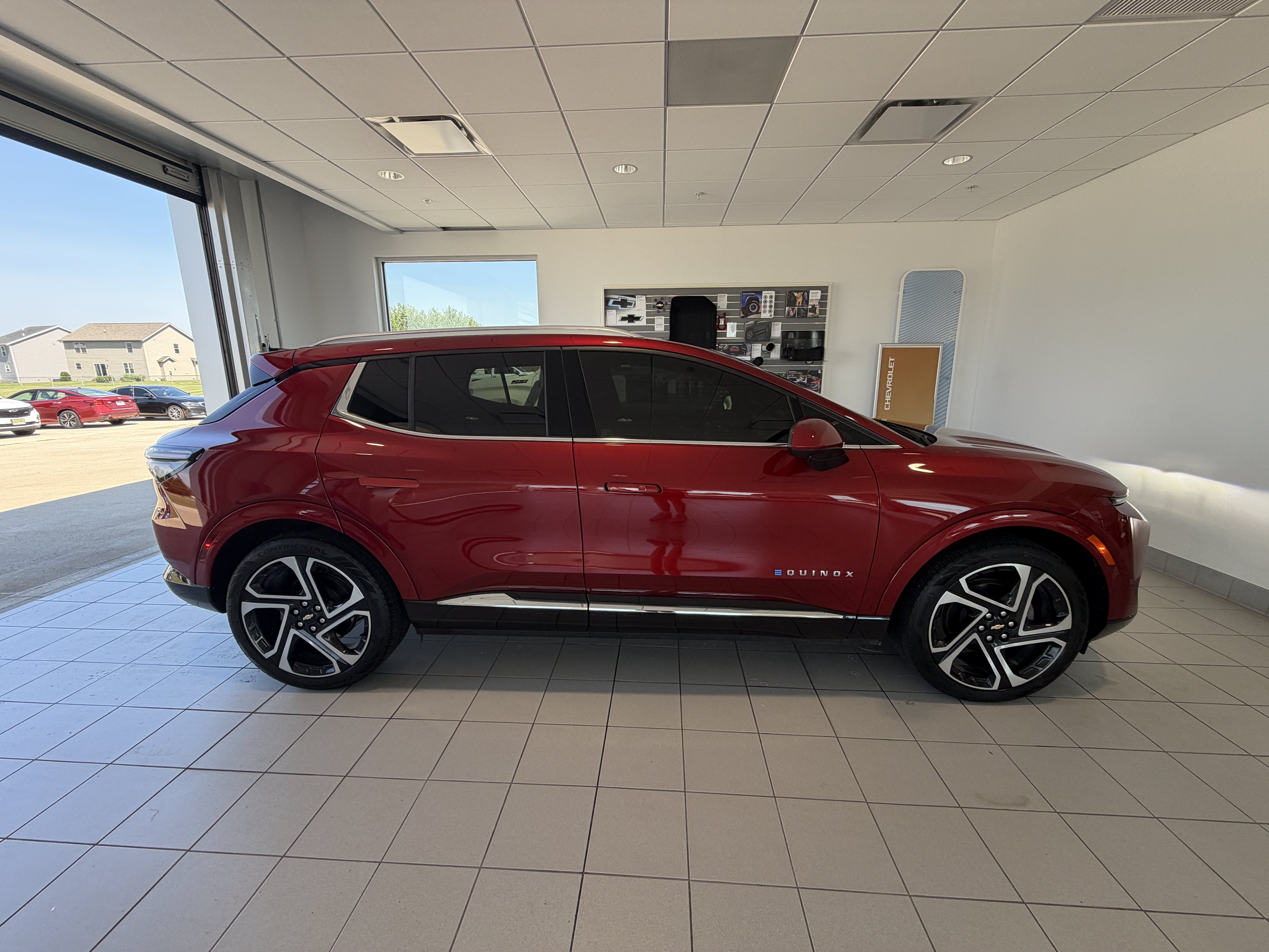 2025 Chevrolet Equinox EV LT