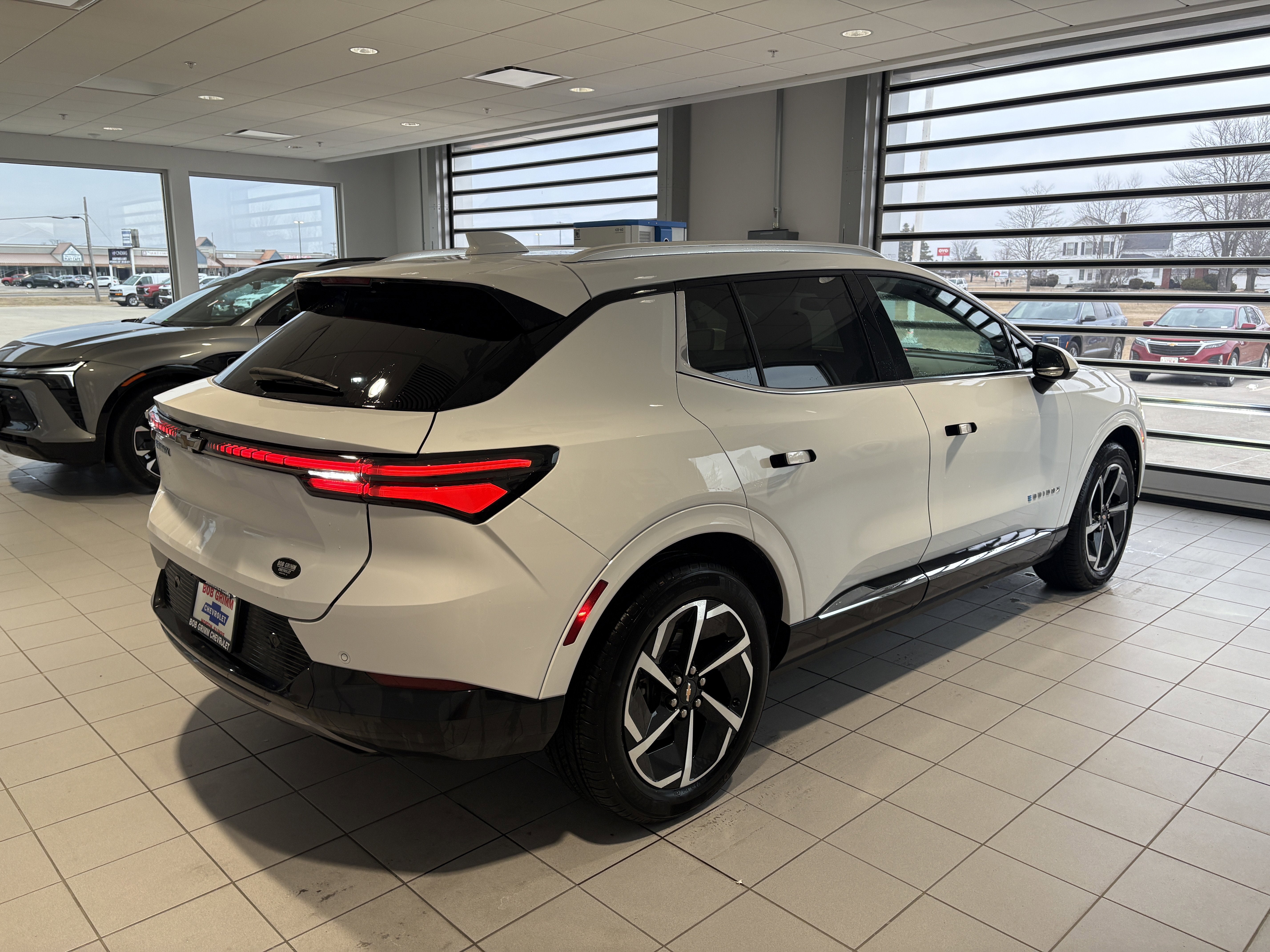 2025 Chevrolet Equinox EV LT