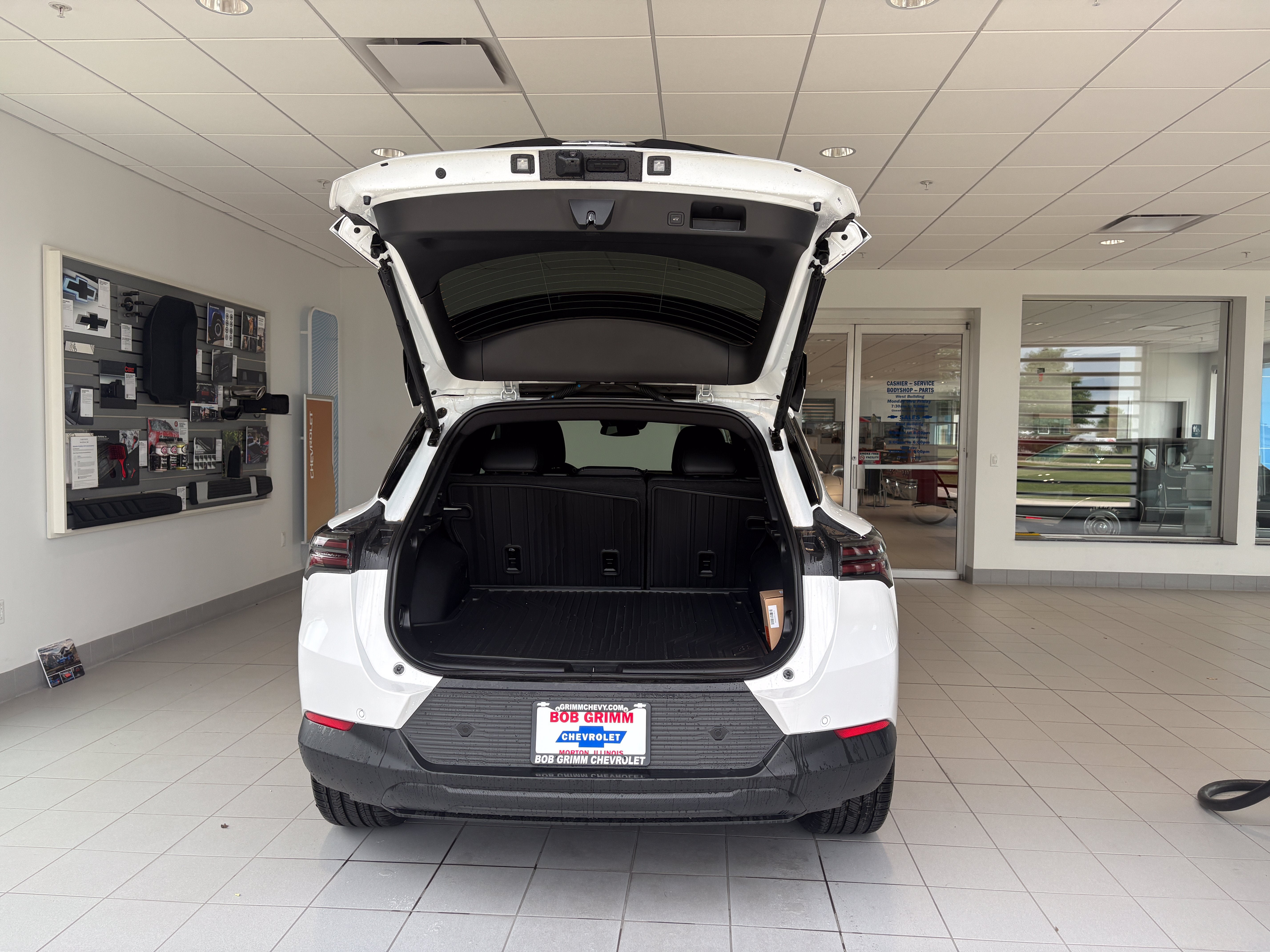 2026 Chevrolet Equinox EV LT