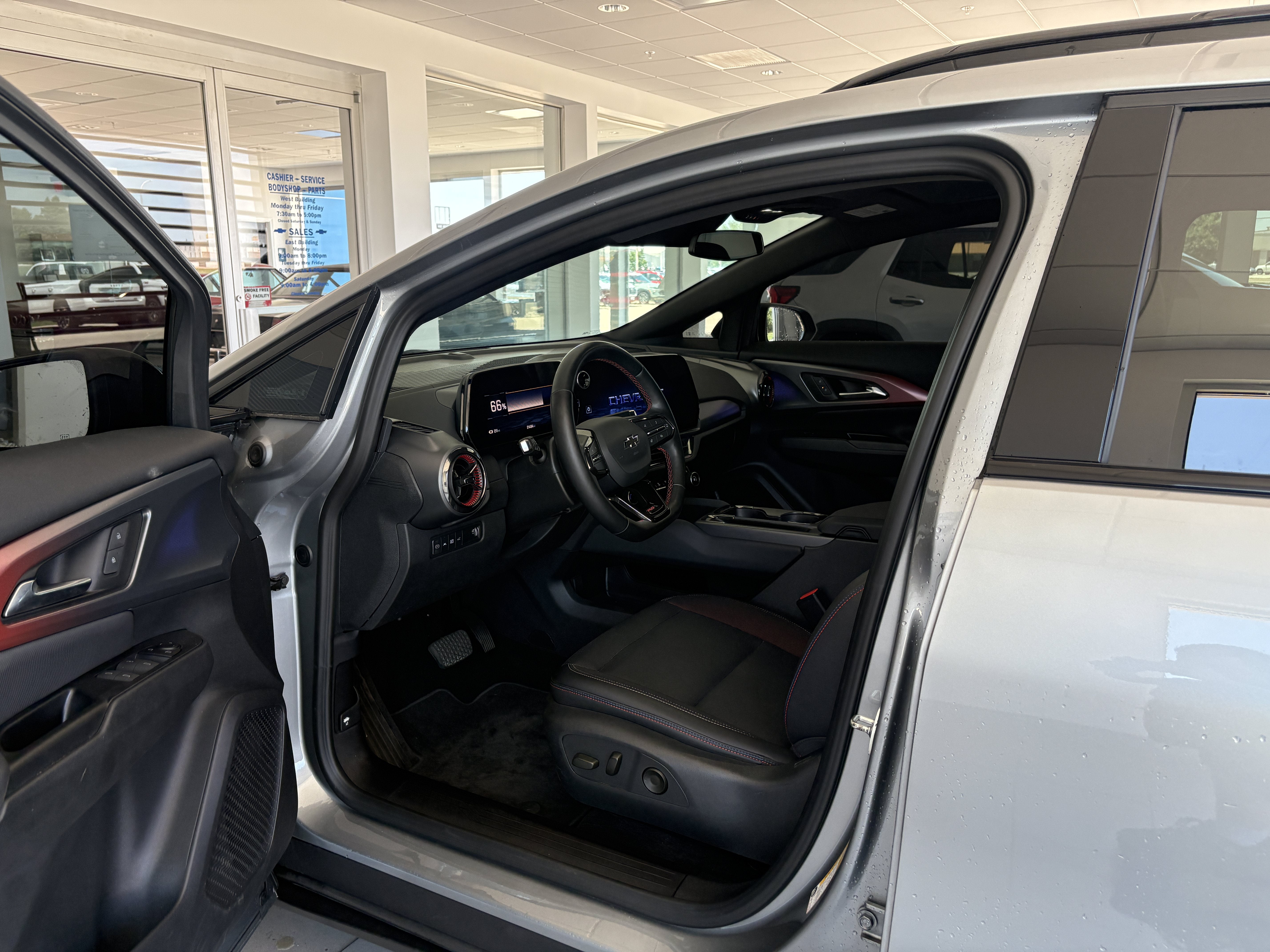 2025 Chevrolet Equinox EV RS