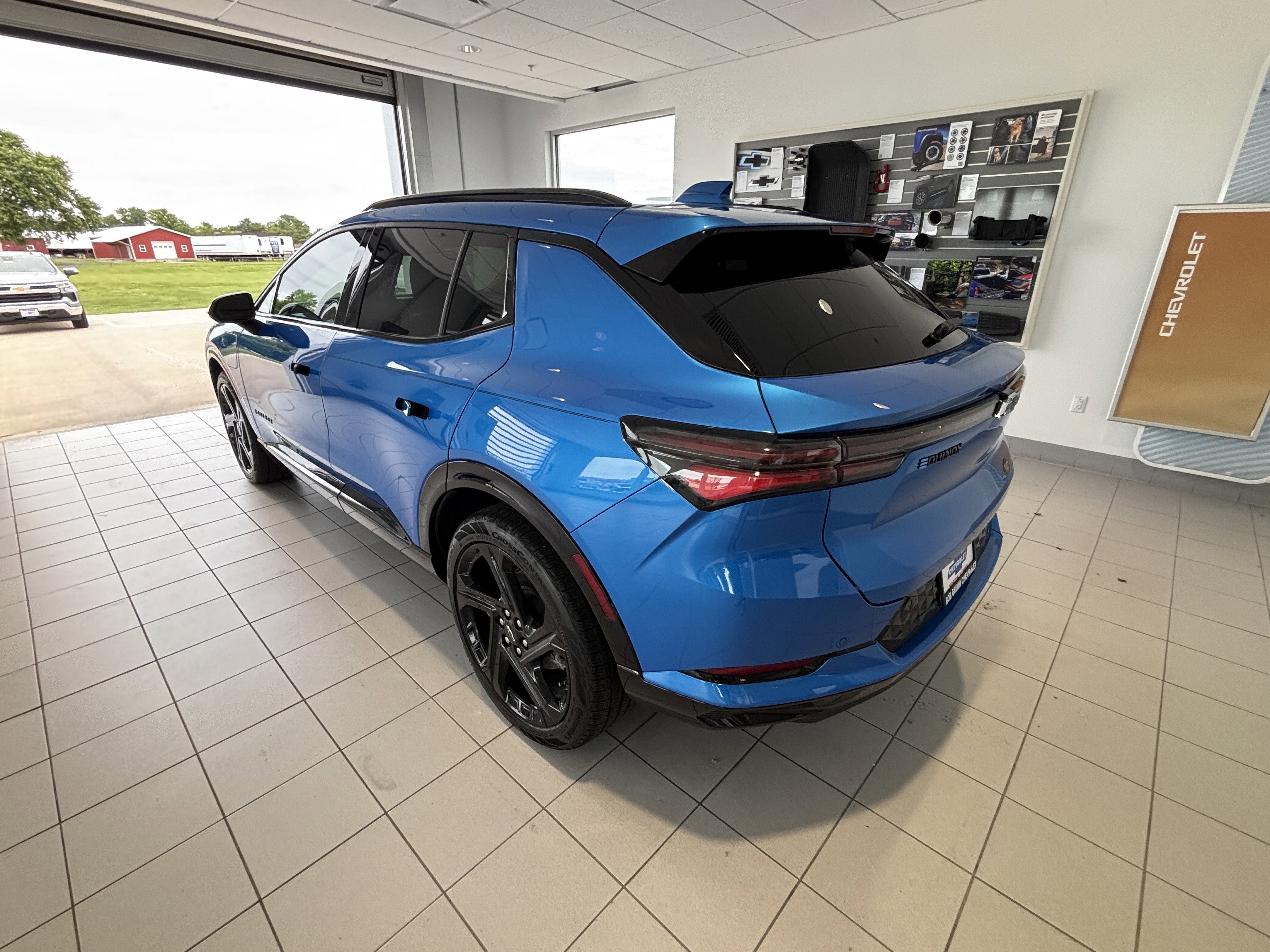 2025 Chevrolet Equinox EV RS