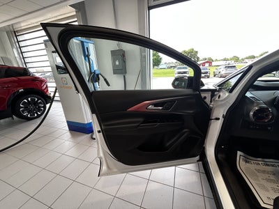 2025 Chevrolet Equinox EV RS