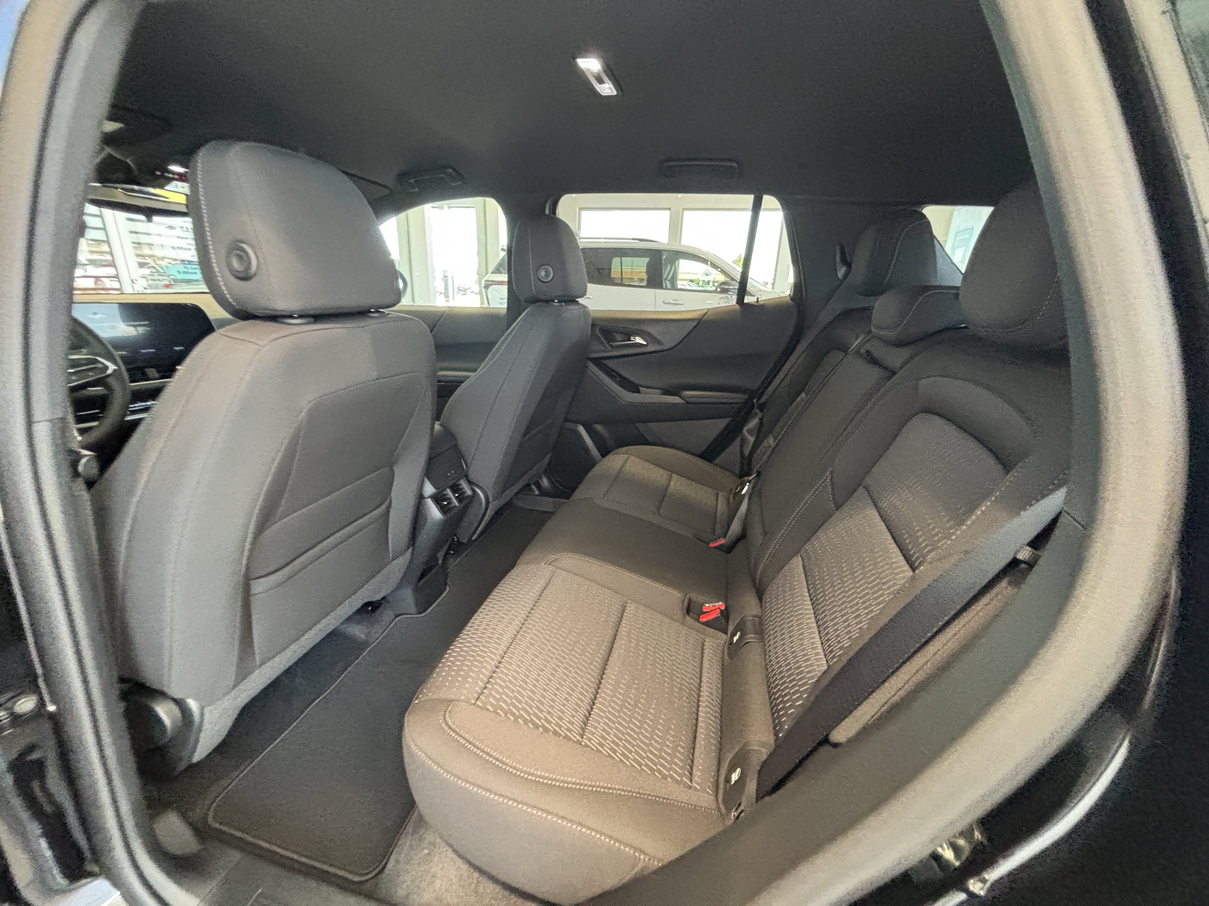 2027 Chevrolet Equinox LT - Photo 18