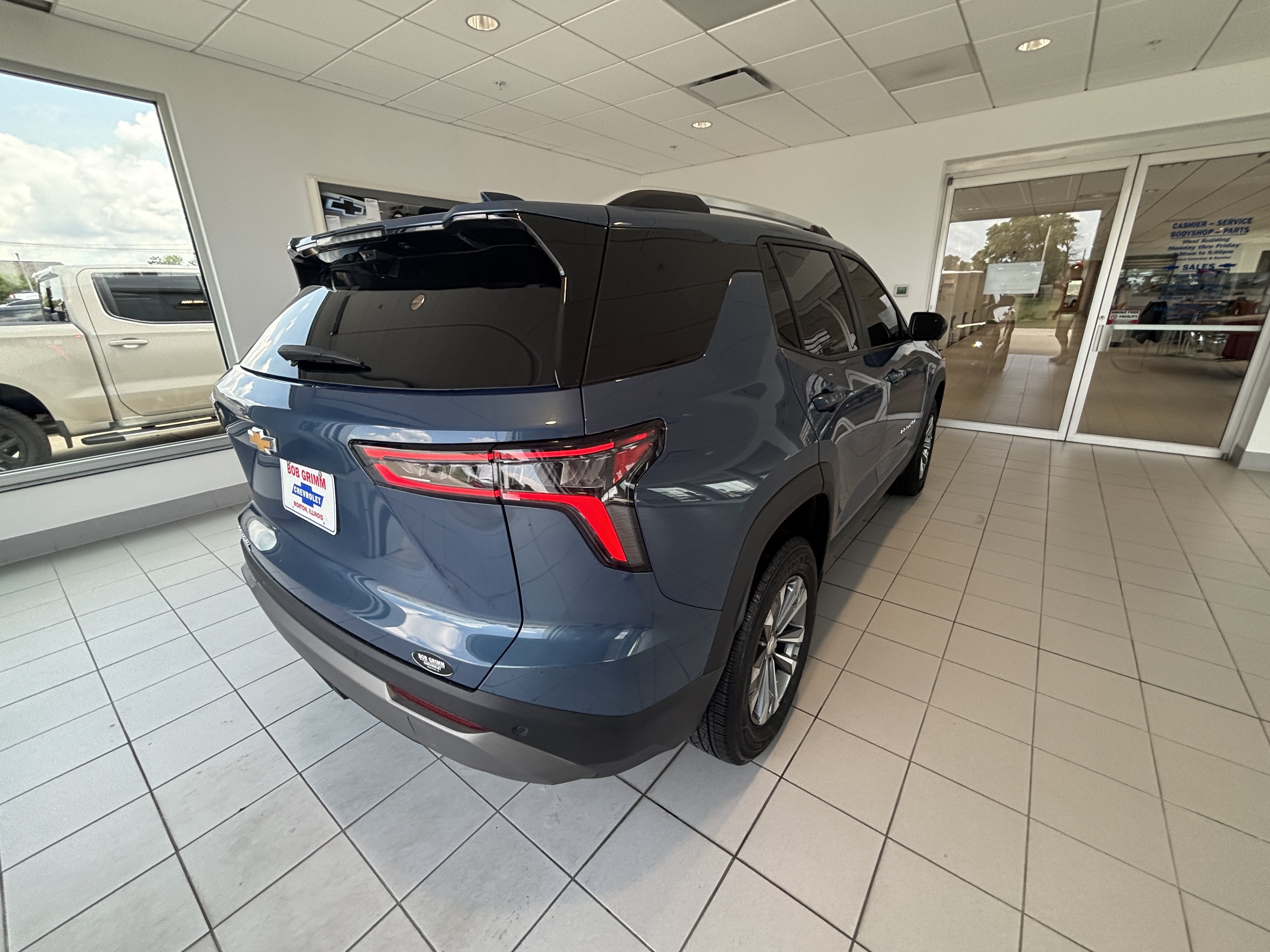 2025 Chevrolet Equinox LT