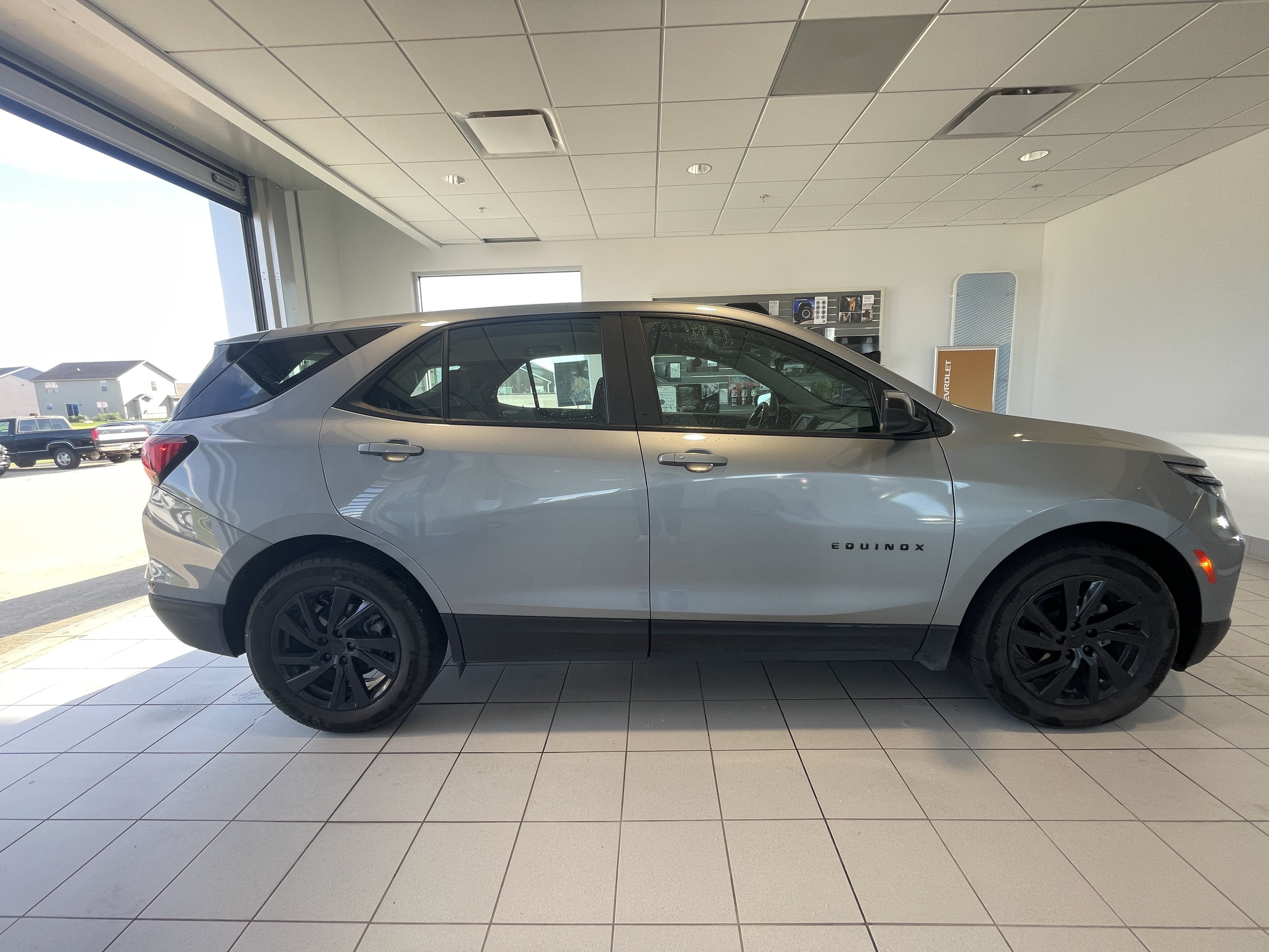 2024 Chevrolet Equinox LS