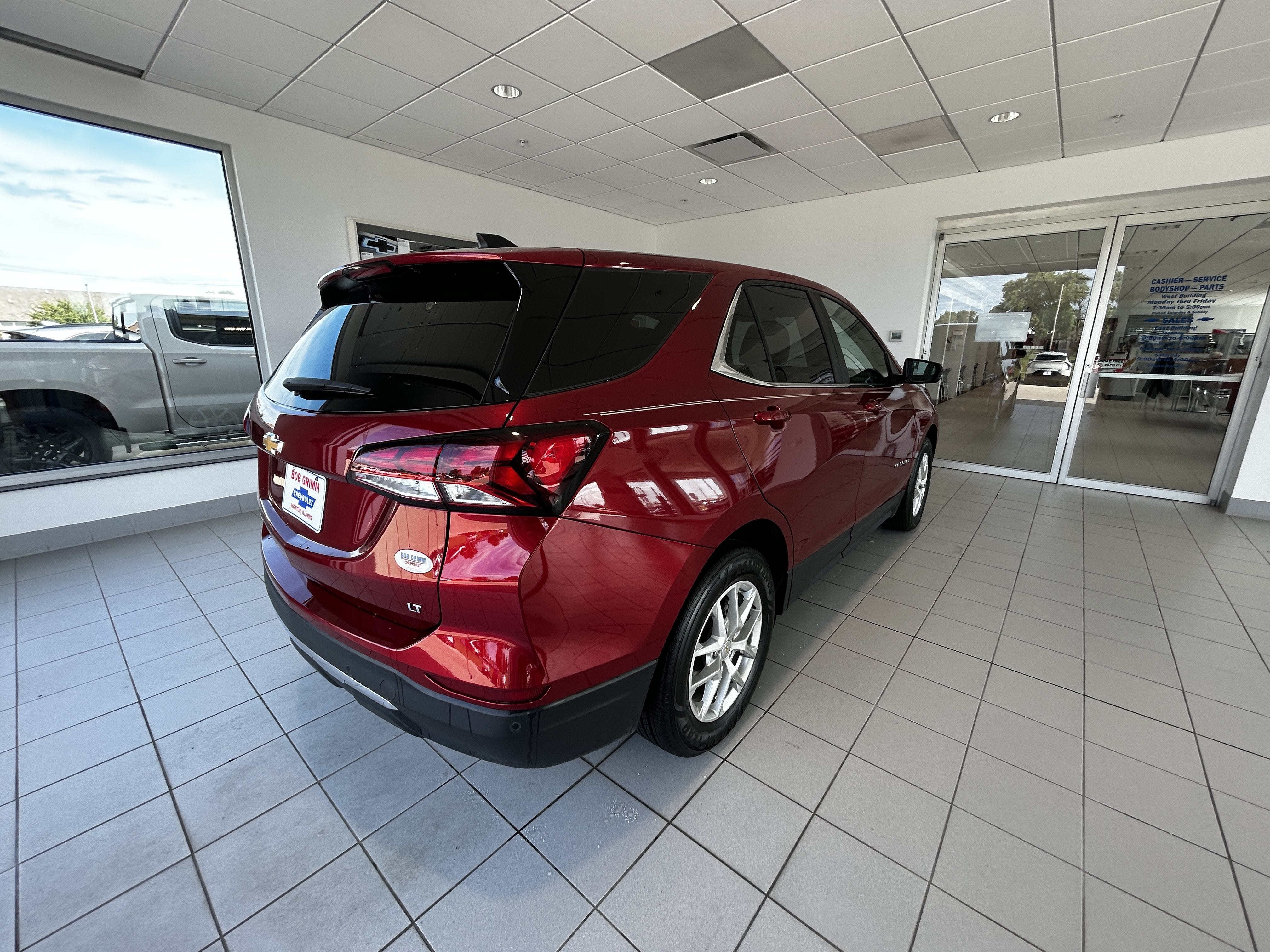 2024 Chevrolet Equinox LT