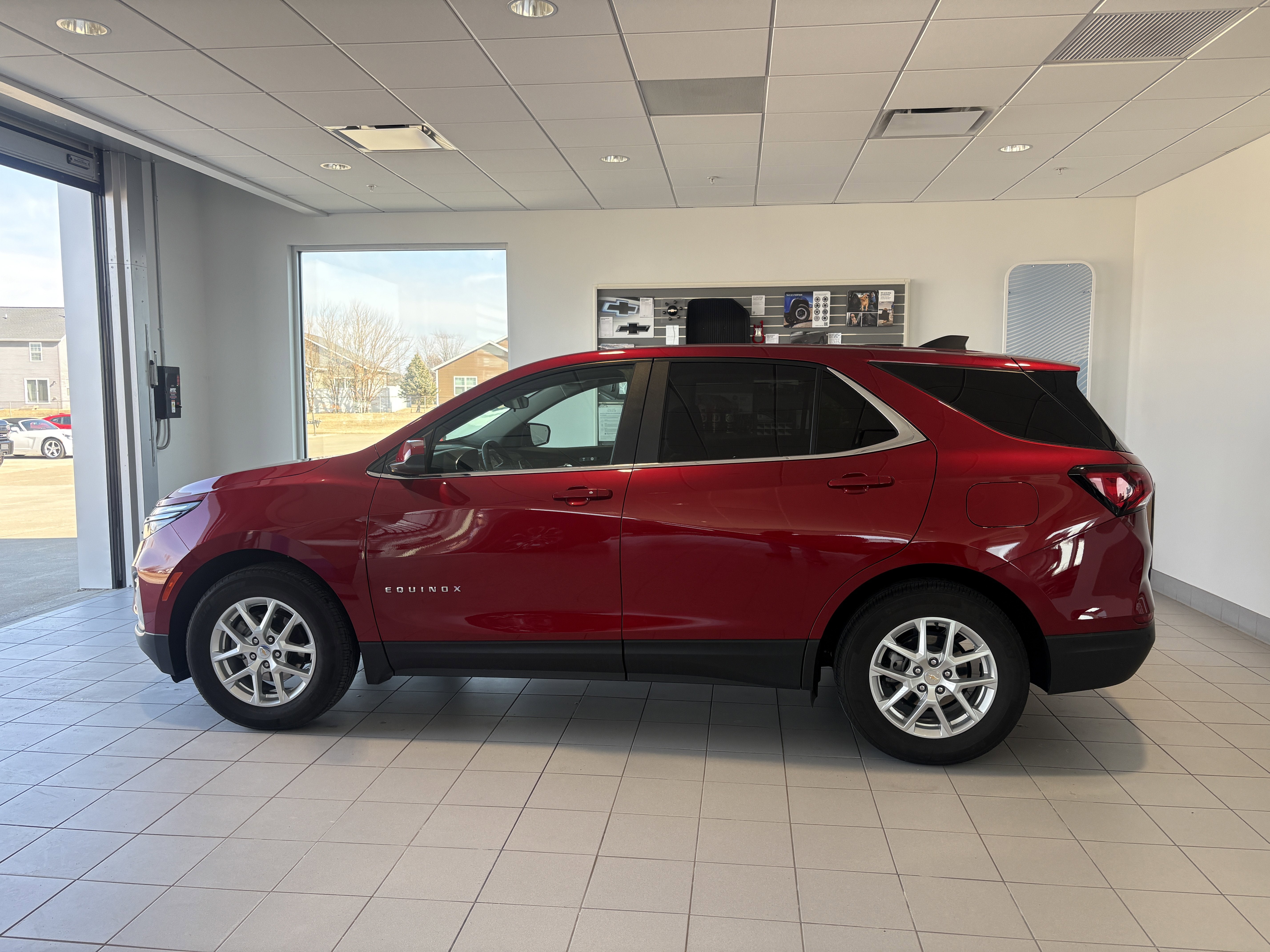 2024 Chevrolet Equinox LT