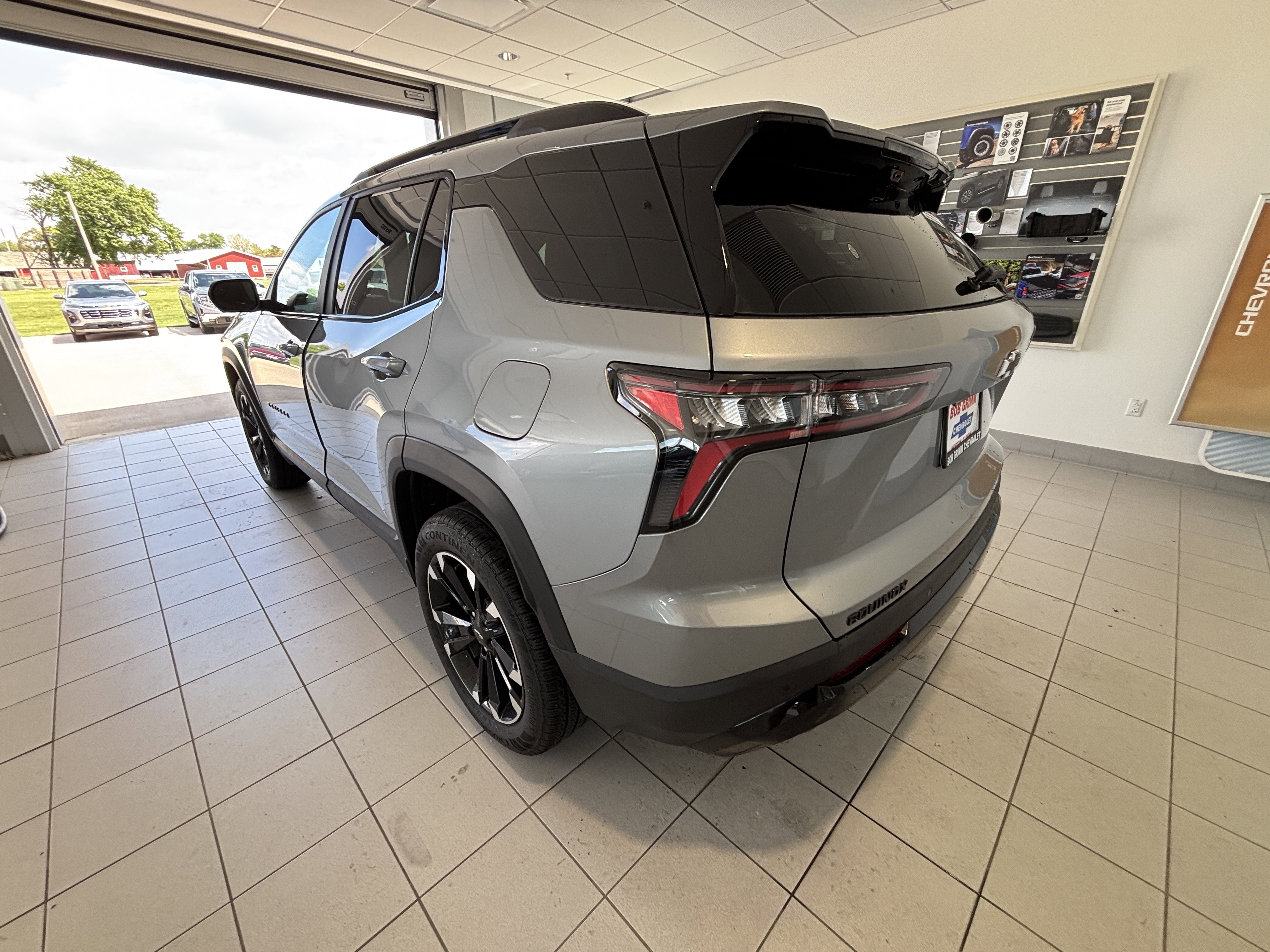 2025 Chevrolet Equinox RS