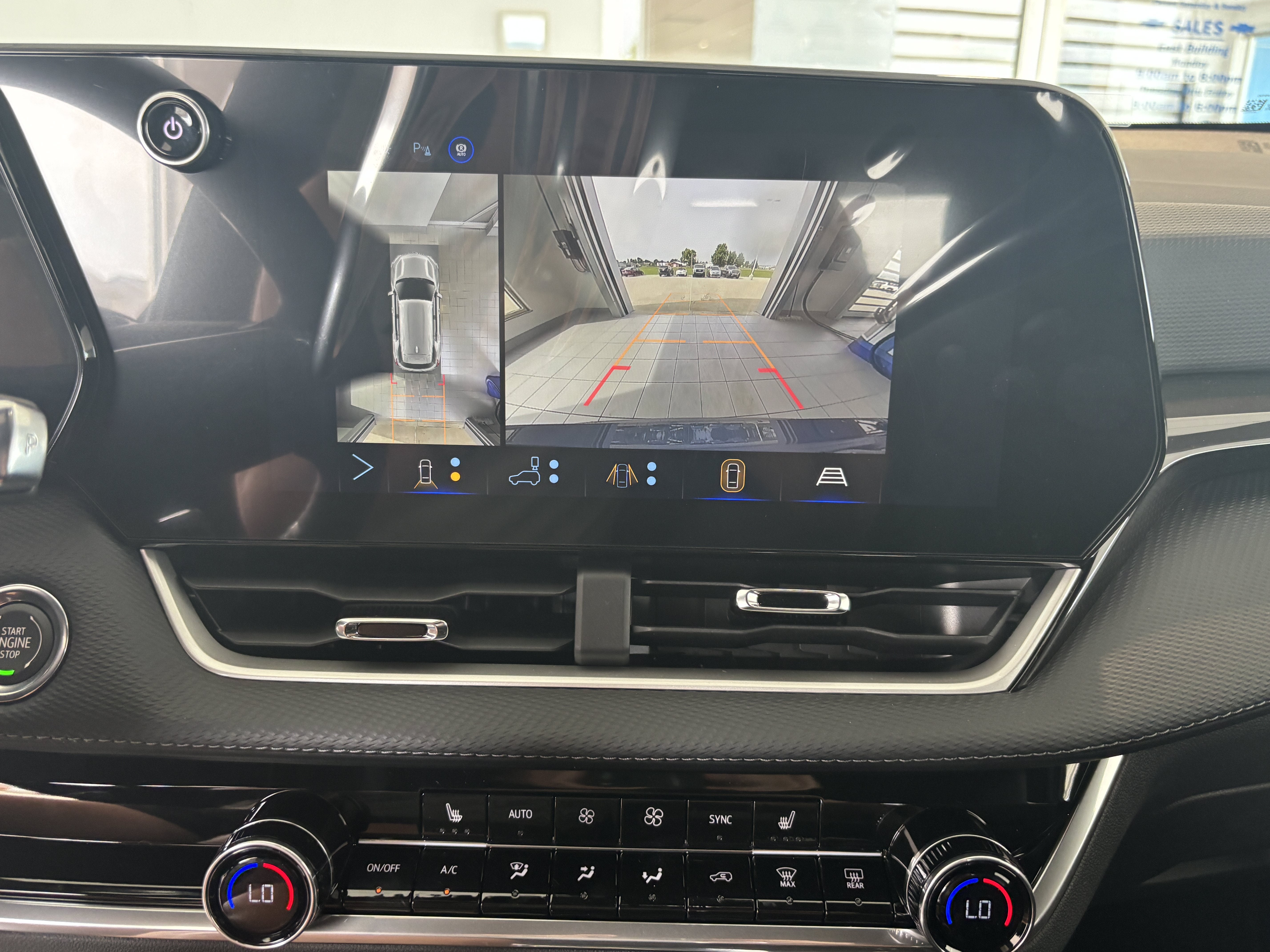 2027 Chevrolet Equinox LT - Photo 16