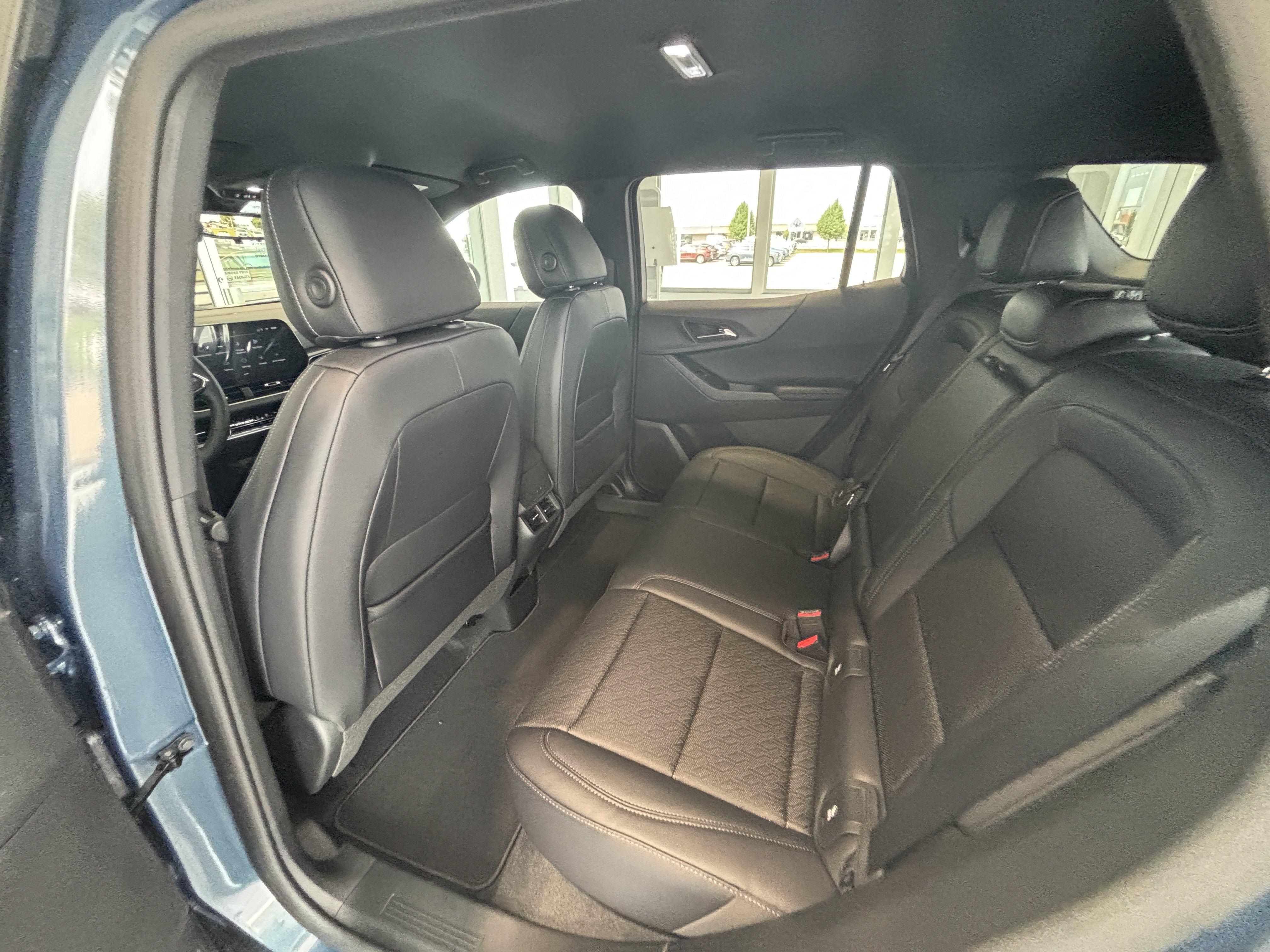2027 Chevrolet Equinox LT - Photo 19