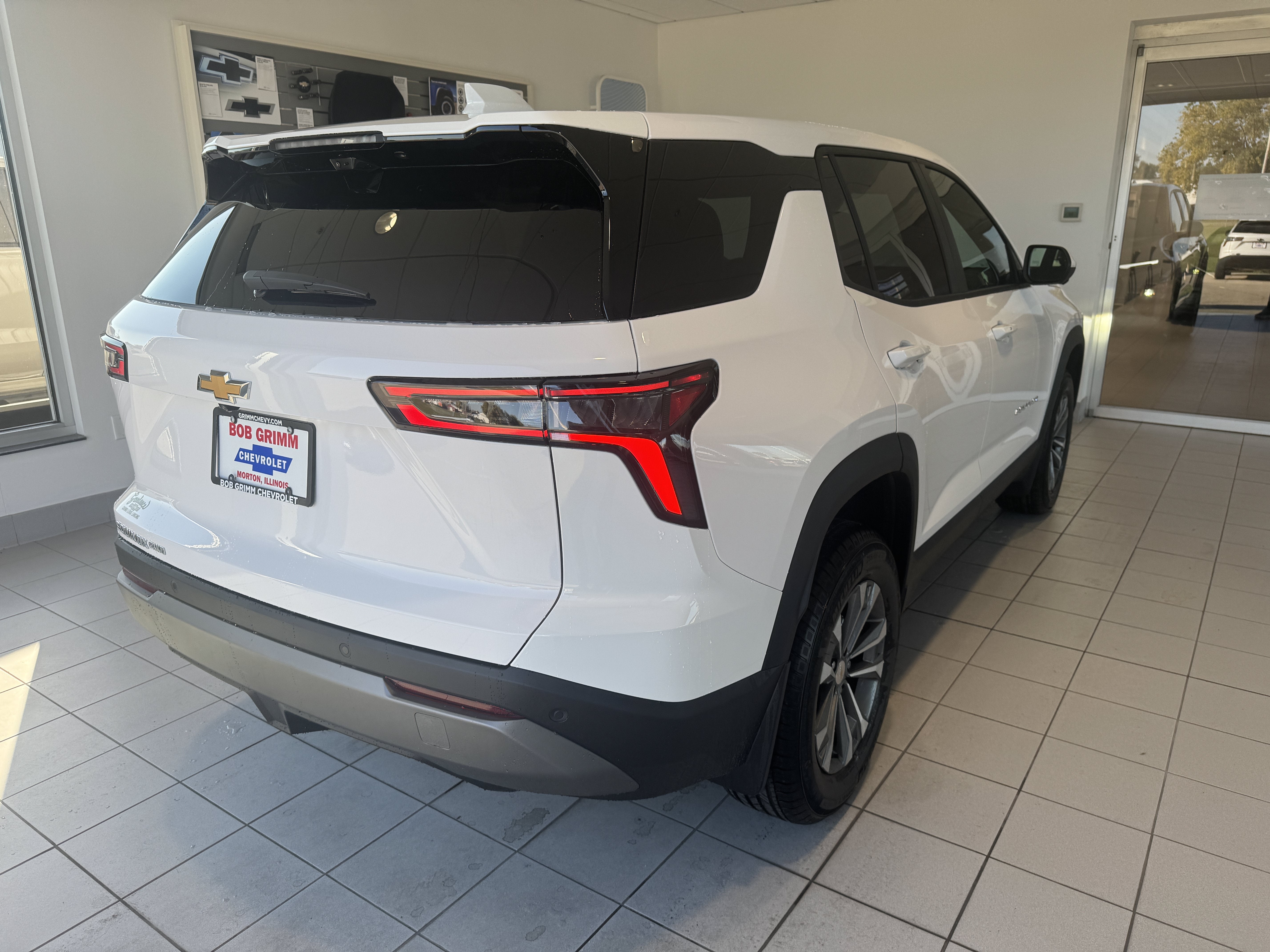 2027 Chevrolet Equinox LT