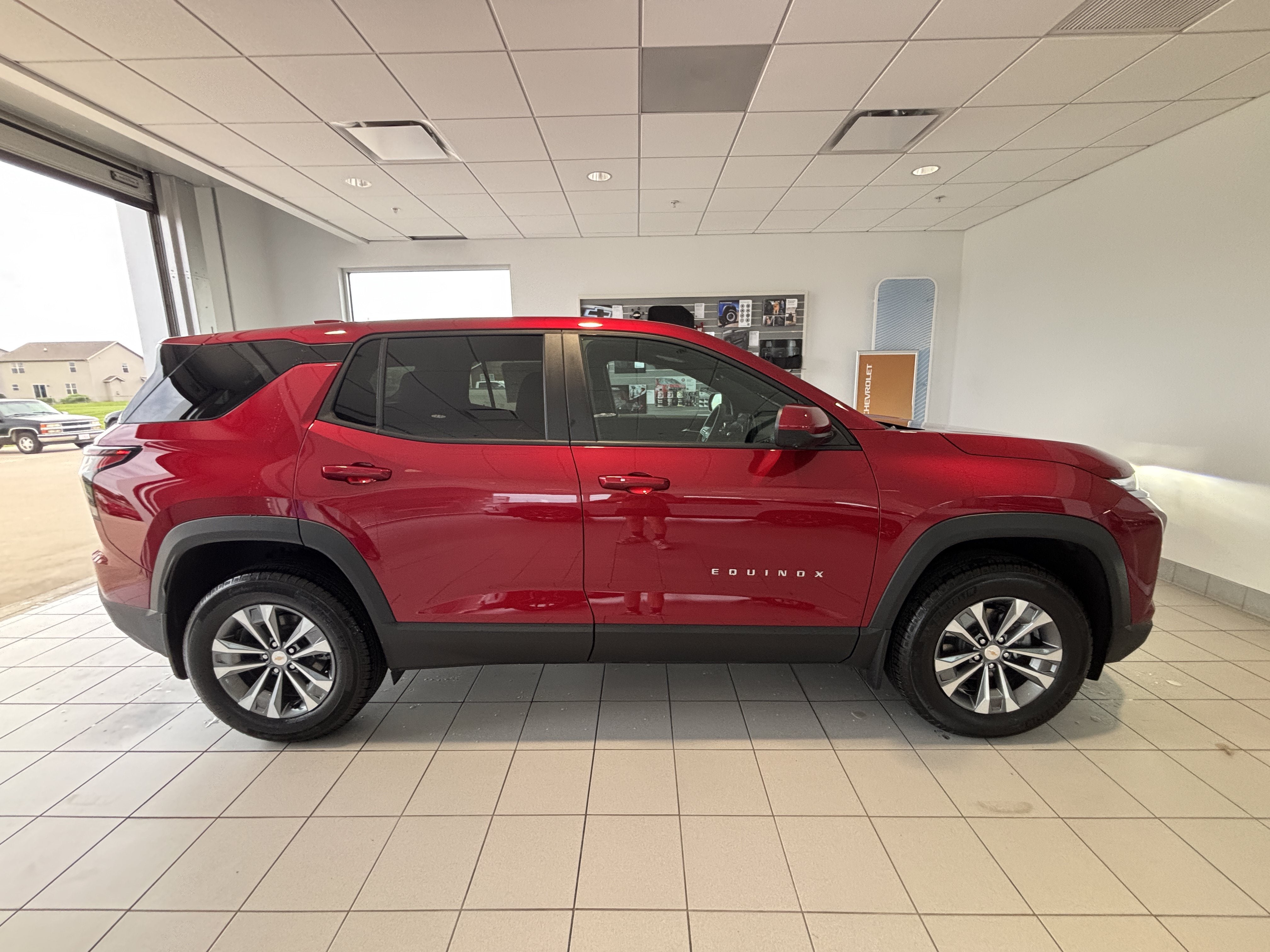 2026 Chevrolet Equinox LT - Photo 6