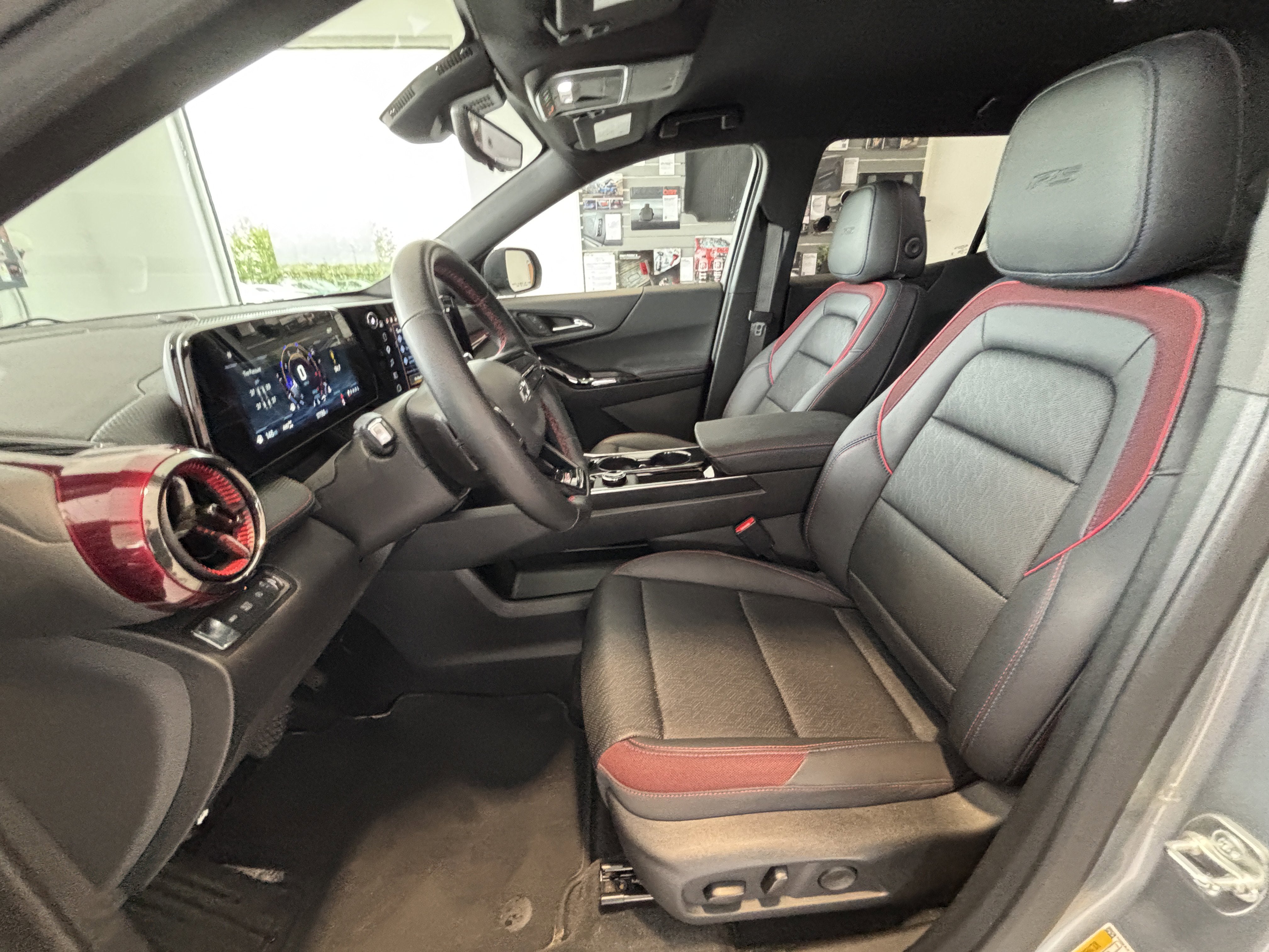 2025 Chevrolet Equinox RS
