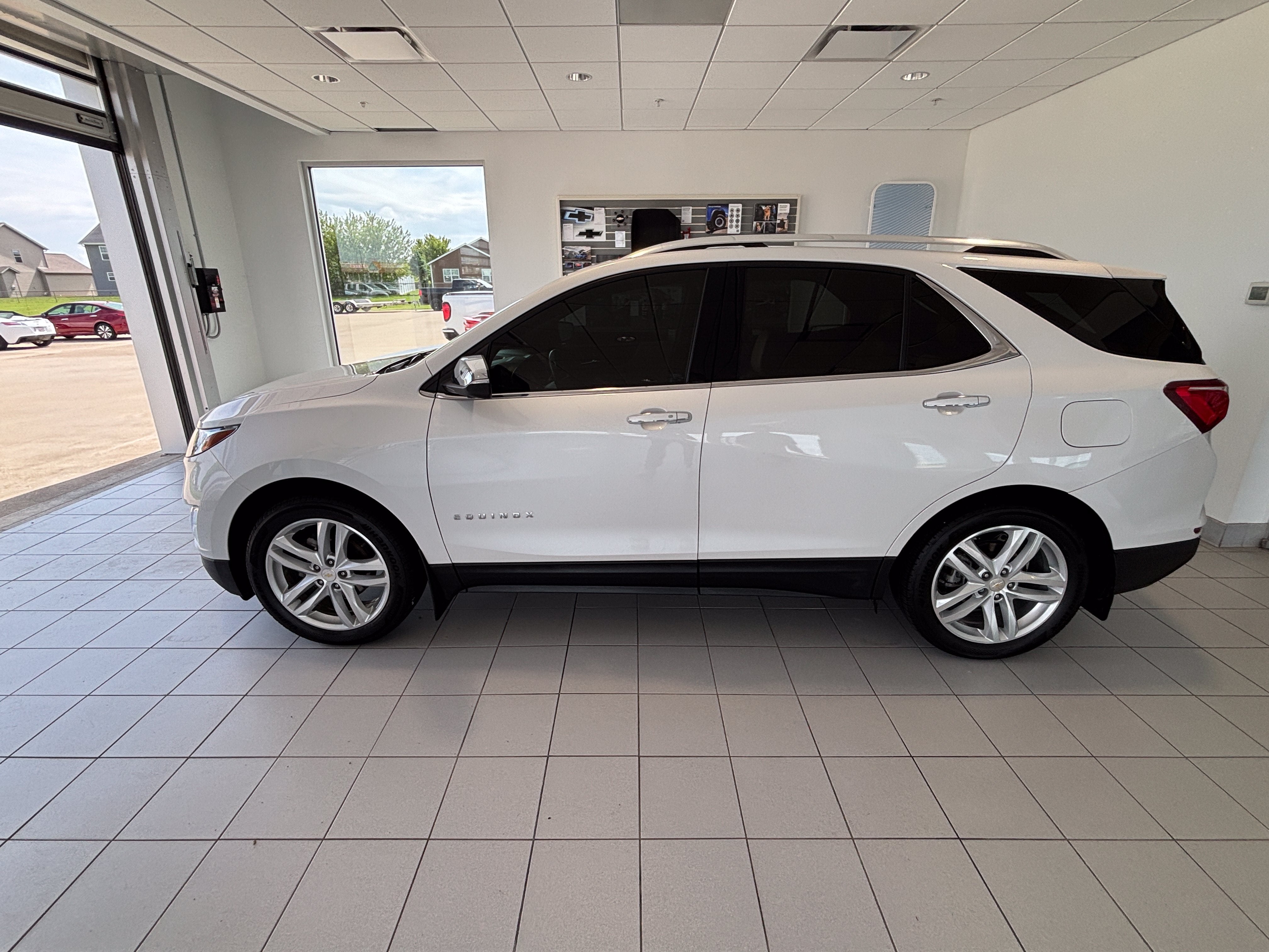 2021 Chevrolet Equinox Premier