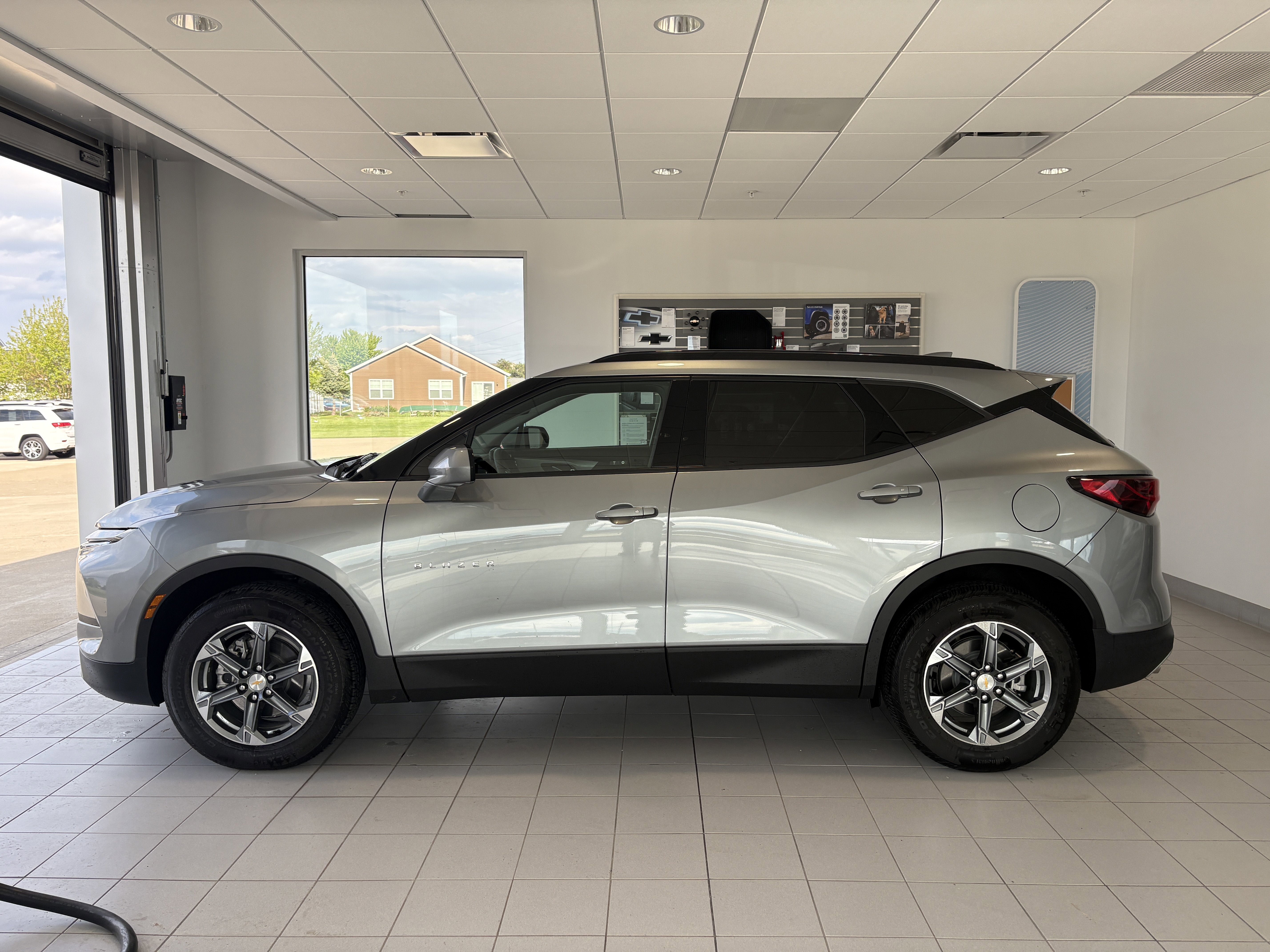 2025 Chevrolet Blazer 2LT