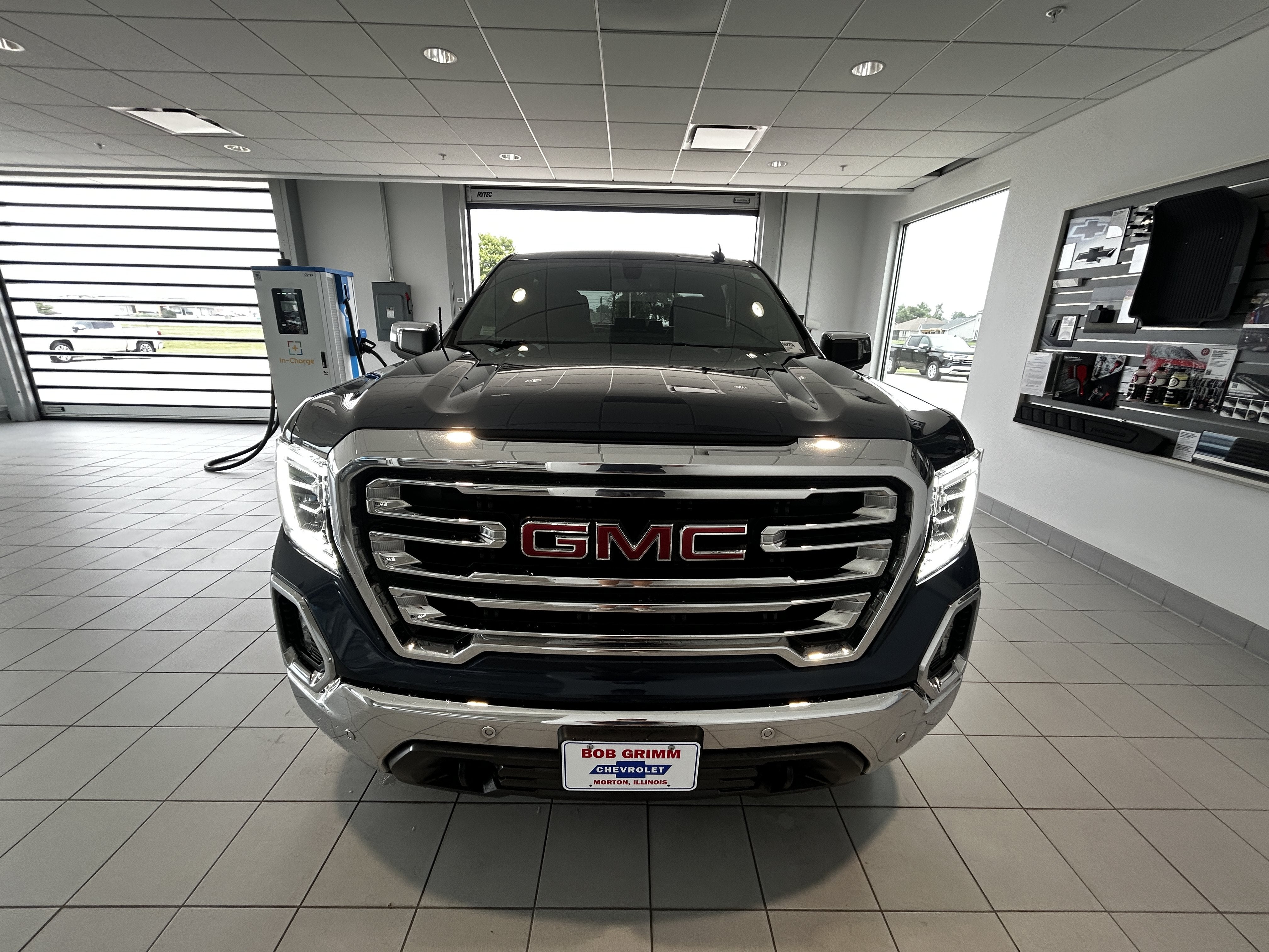 2021 GMC Sierra 1500 SLT