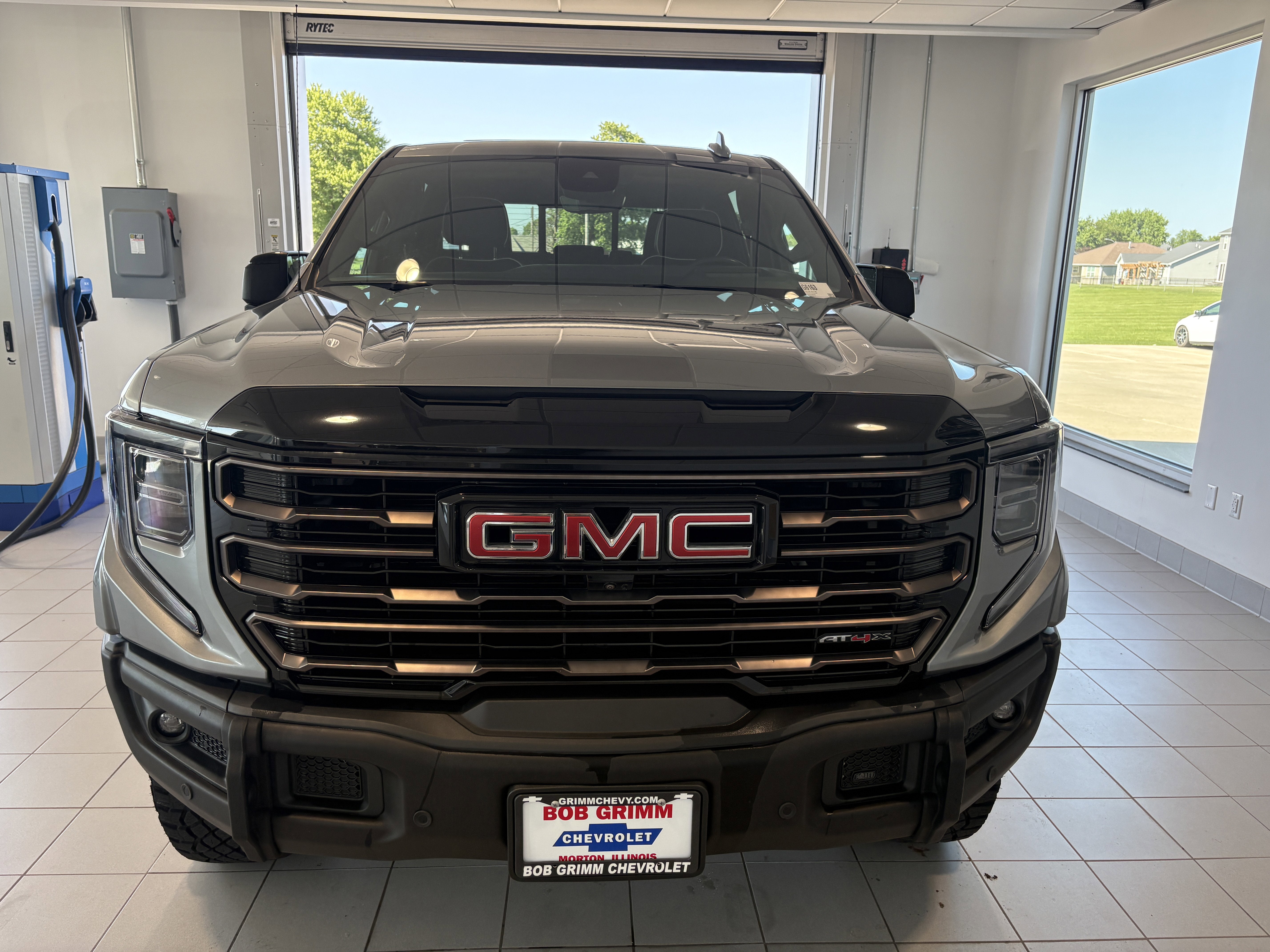 2023 GMC Sierra 1500 AT4X
