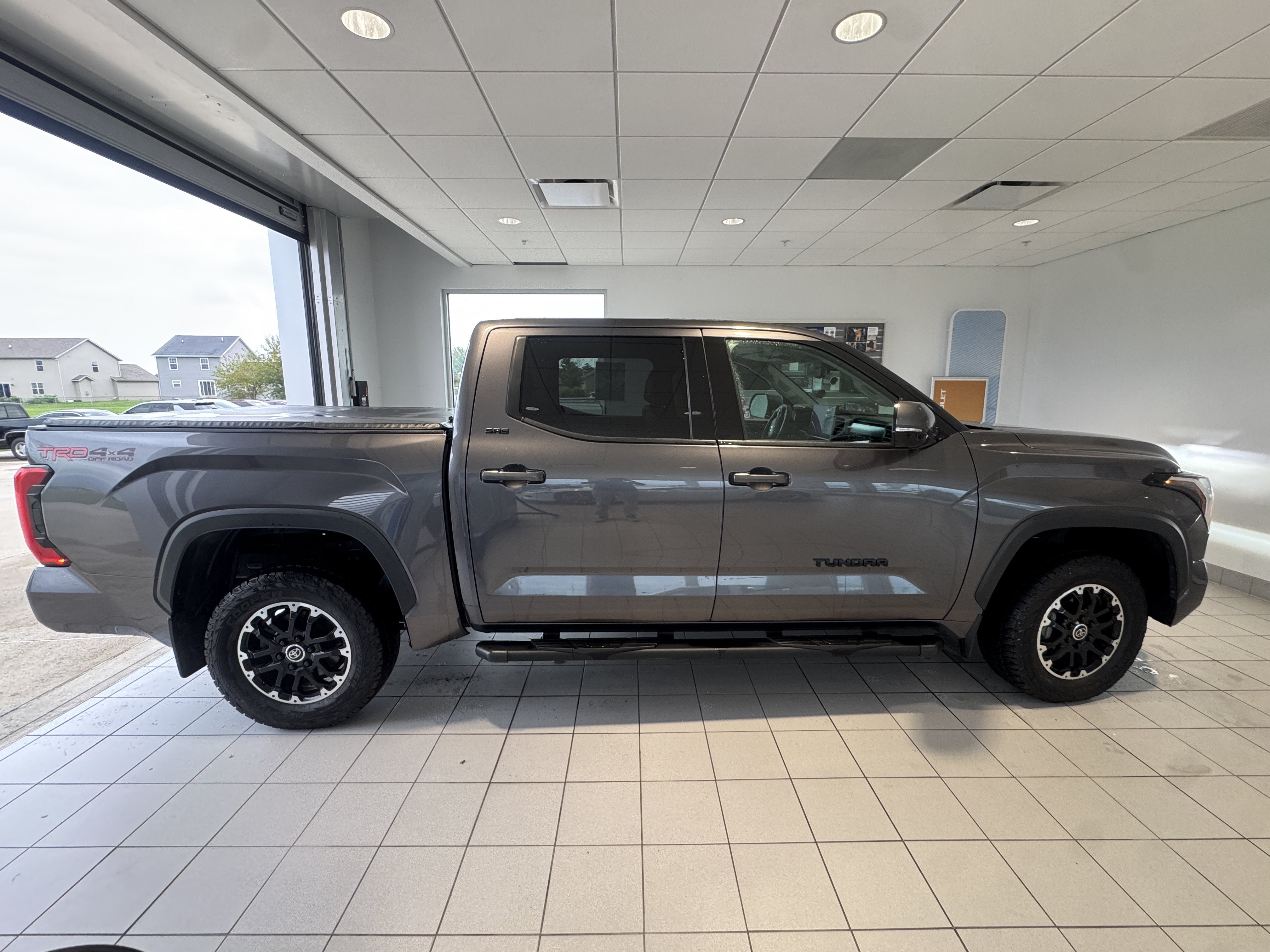 2022 Toyota Tundra SR5